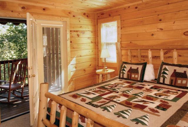 Honey Bear Hideaway Holiday home *