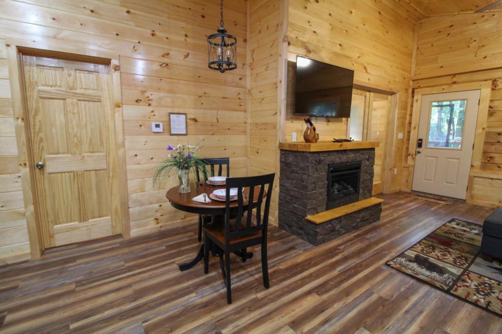 282 Cozy Cub *