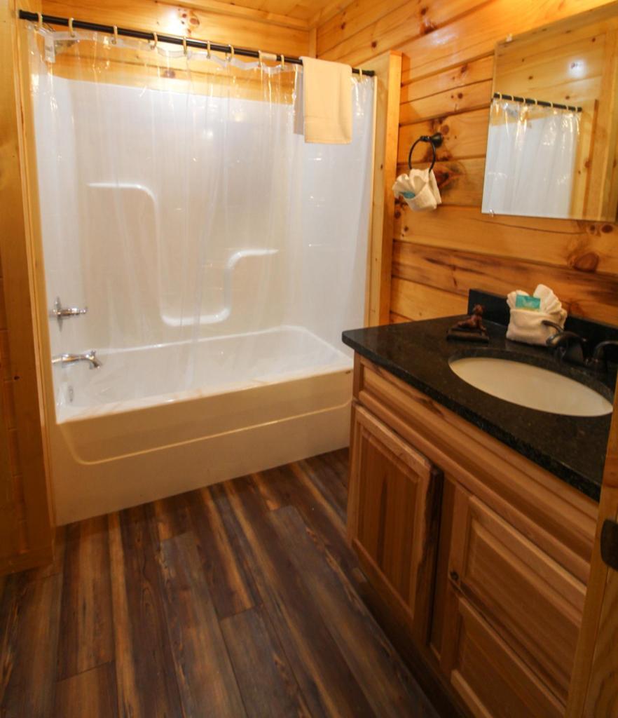 282 Cozy Cub Gatlinburg