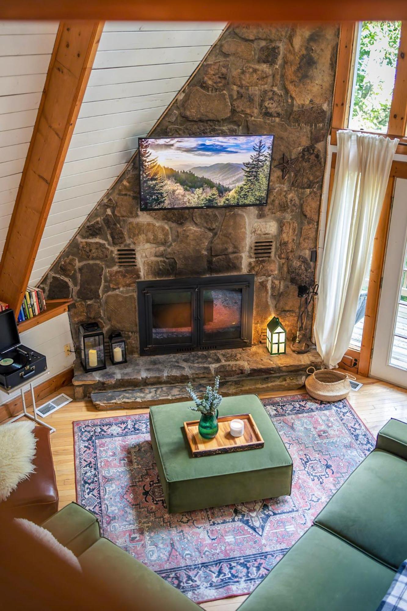 Holiday home Aframe Dreams! Magazine-featured Cozy Cabin, Stunning Interiors *