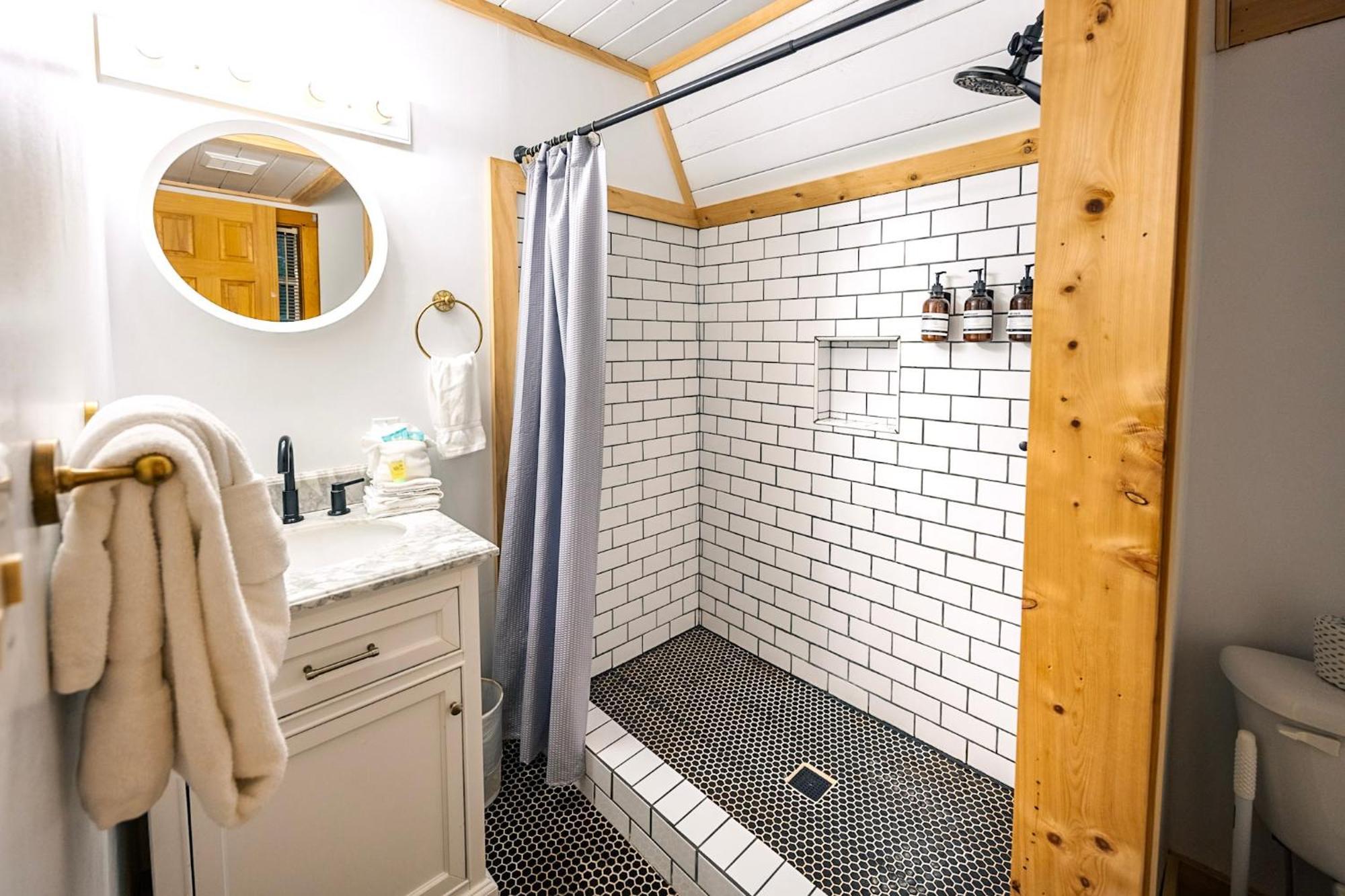 Aframe Dreams! Magazine-featured Cozy Cabin, Stunning Interiors Holiday home