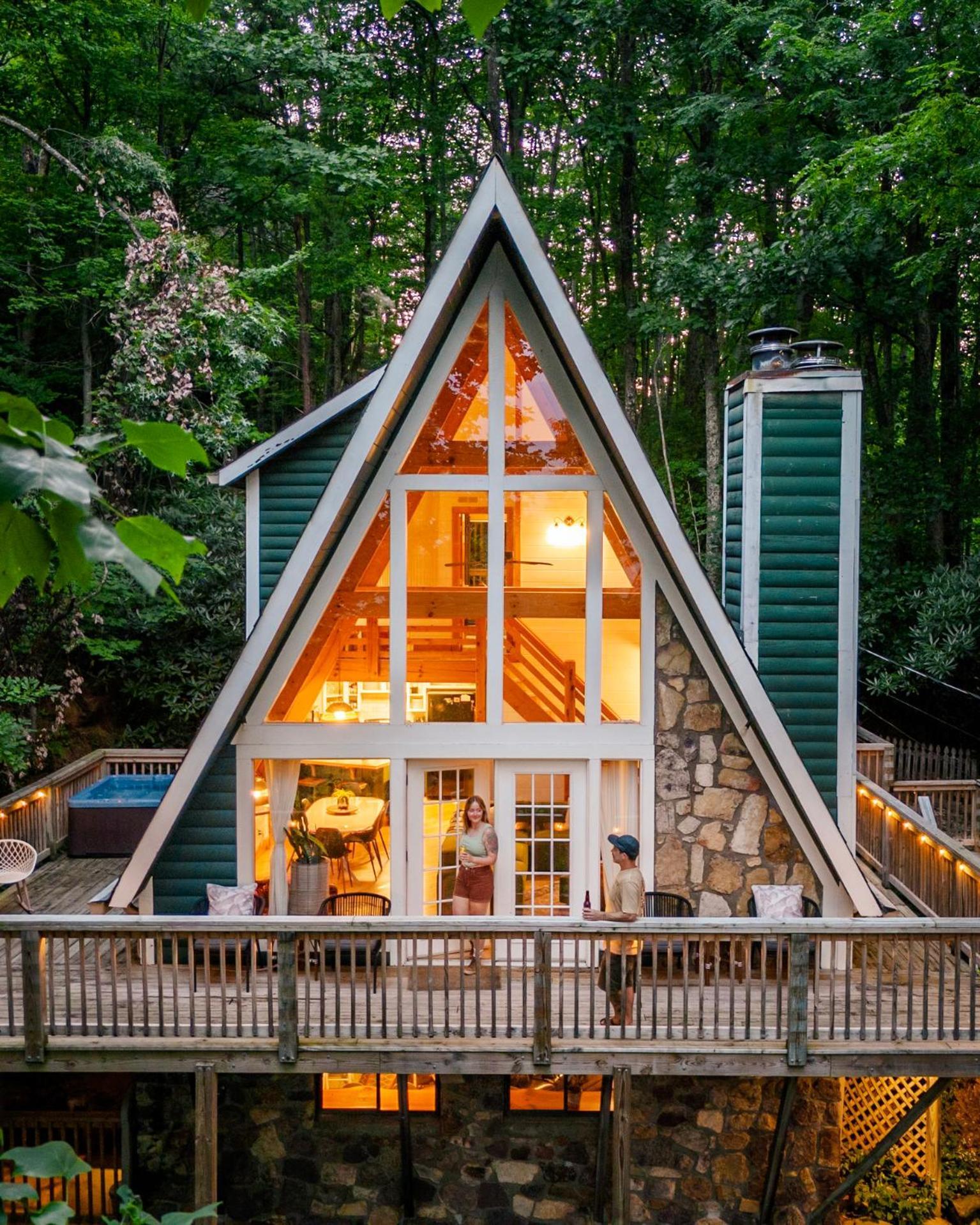 Holiday home Aframe Dreams! Magazine-featured Cozy Cabin, Stunning Interiors Gatlinburg