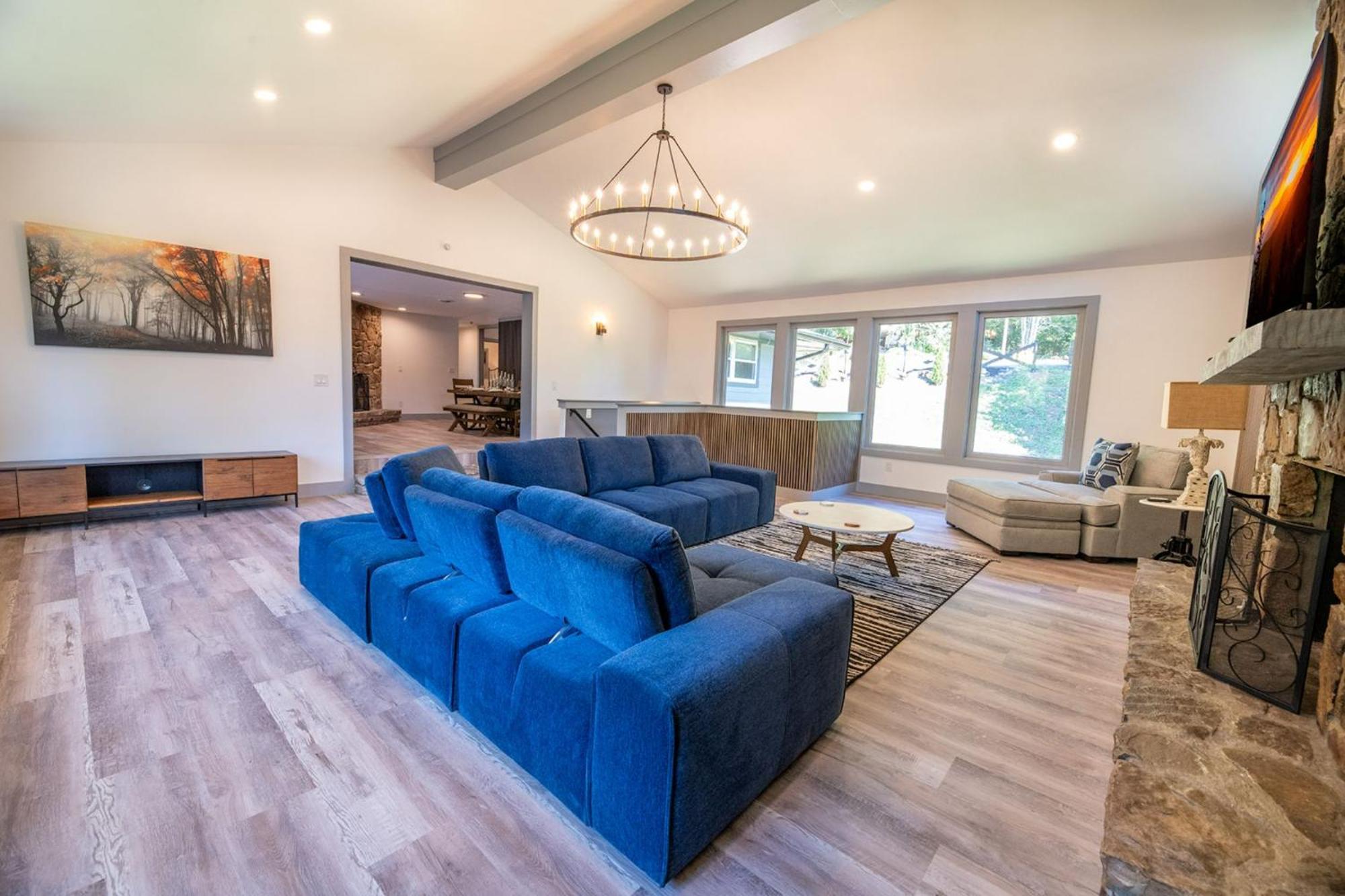 Villa Hidden Hills