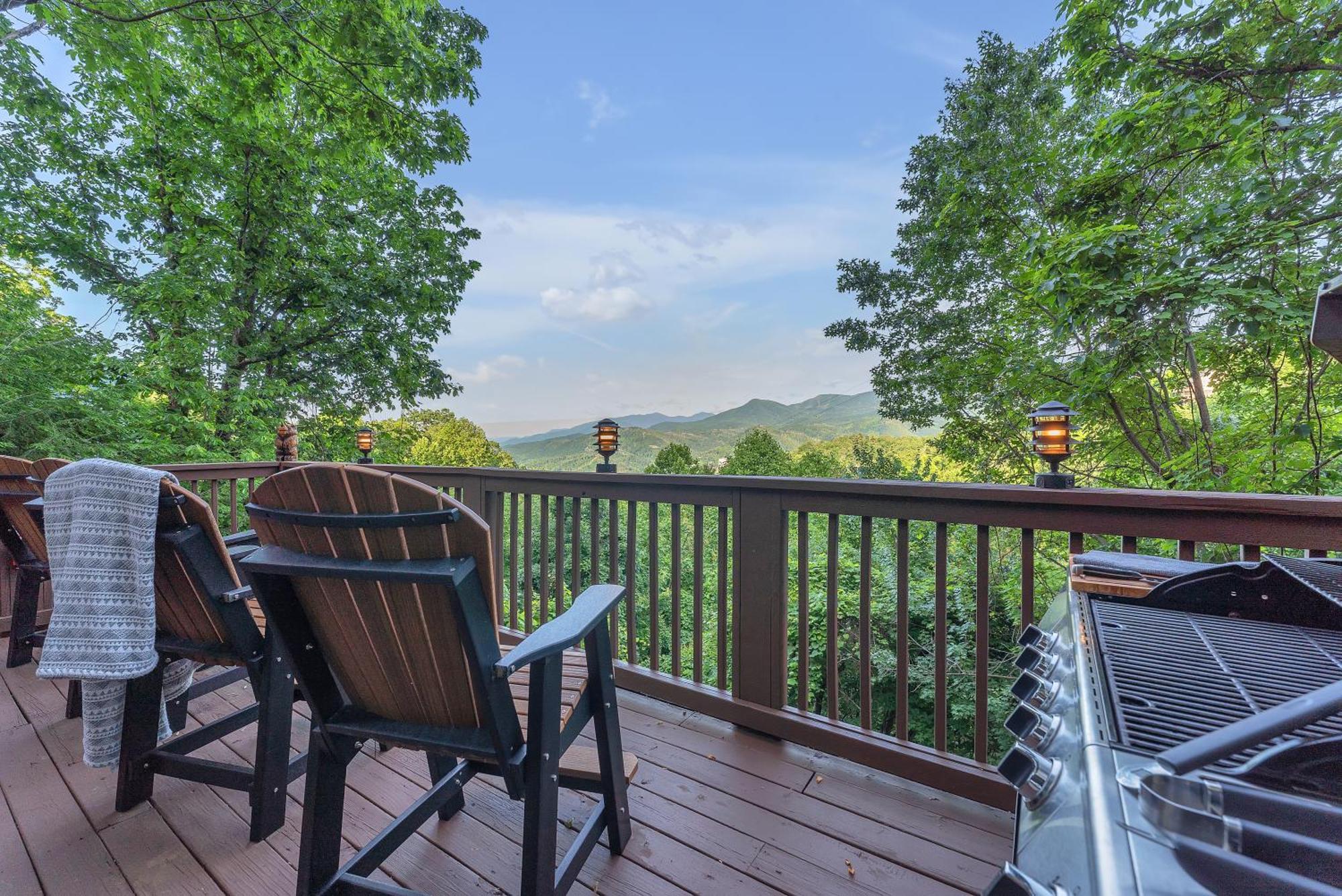 Family With Sauna, Hottub, Heavenly Views! Mins To Downtown! * Gatlinburg