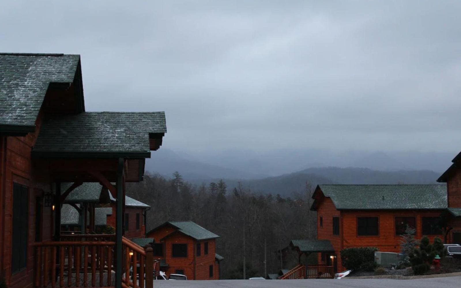 Quittin Time * Gatlinburg
