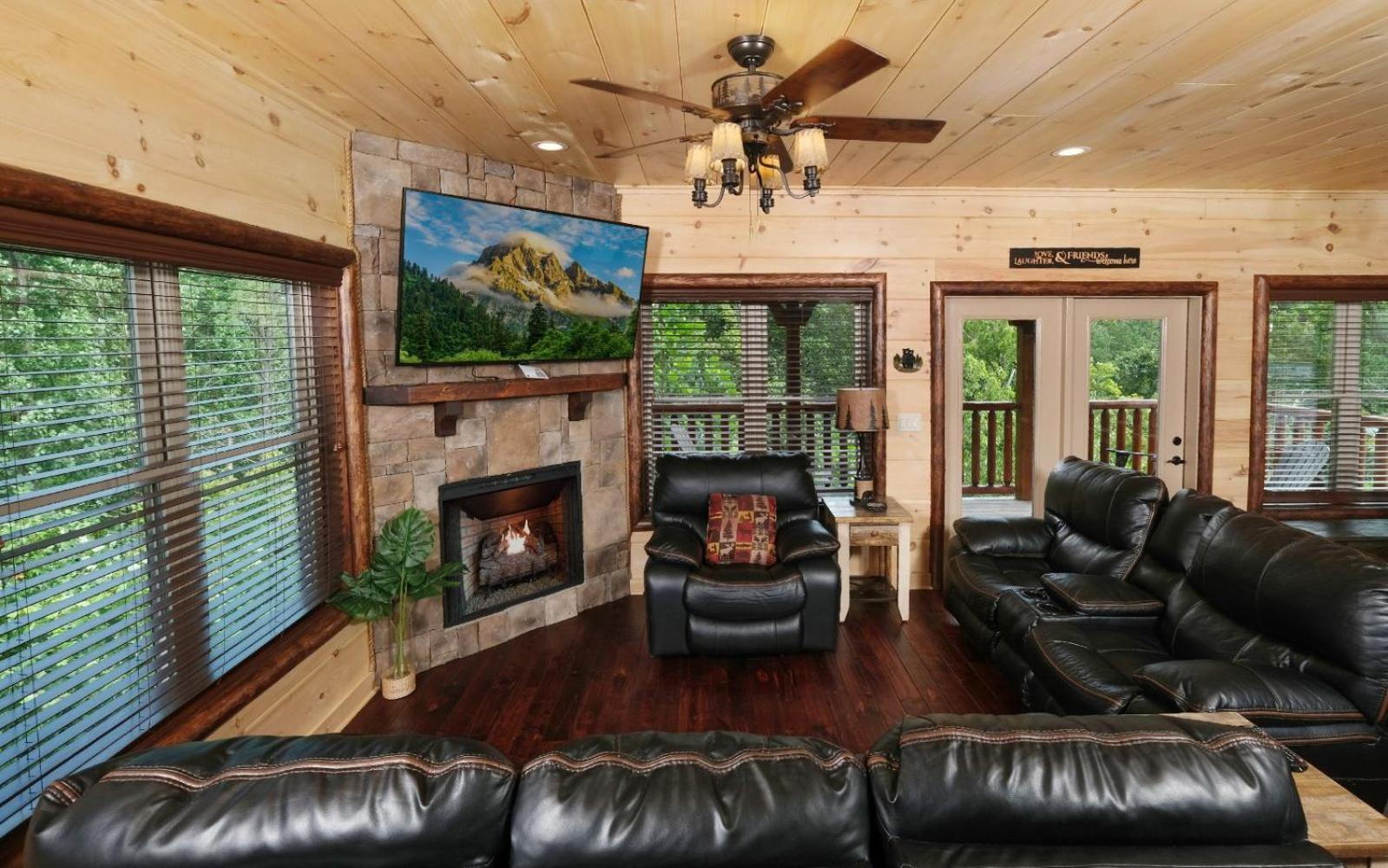 Quittin Time Villa Gatlinburg