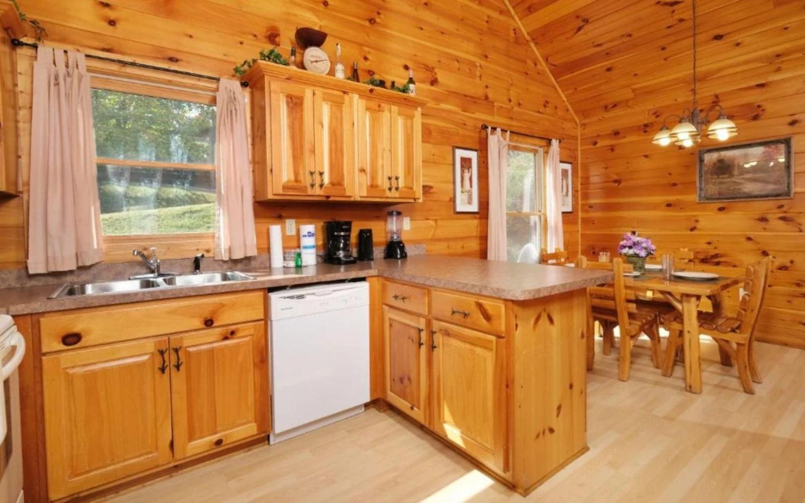 Snuggly Bear Villa