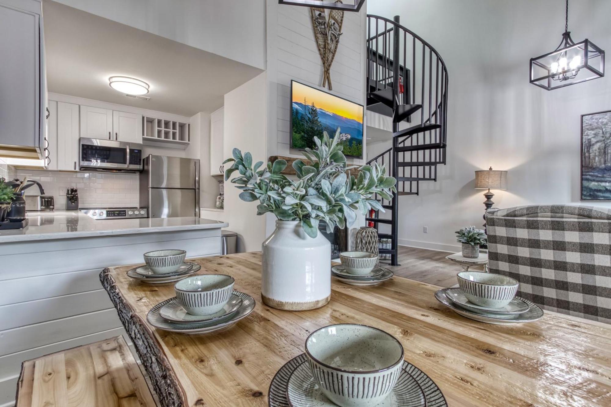 Holiday home Downtown Prime Location Walk Everywhere In Gatlinburg3bed3bath Sleeps 8 *