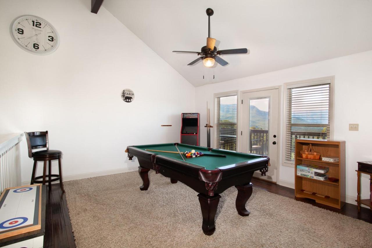 Holiday home Pine Vista W Views Hot Tub Game Gatlinburg