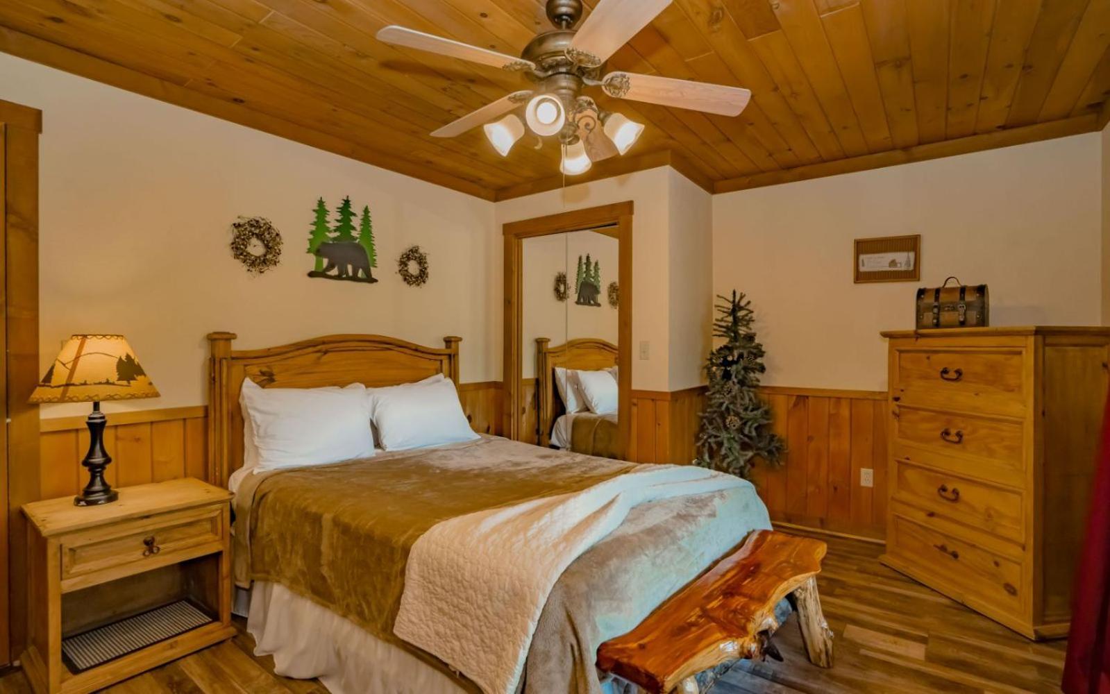 Treetop Retreat Gatlinburg