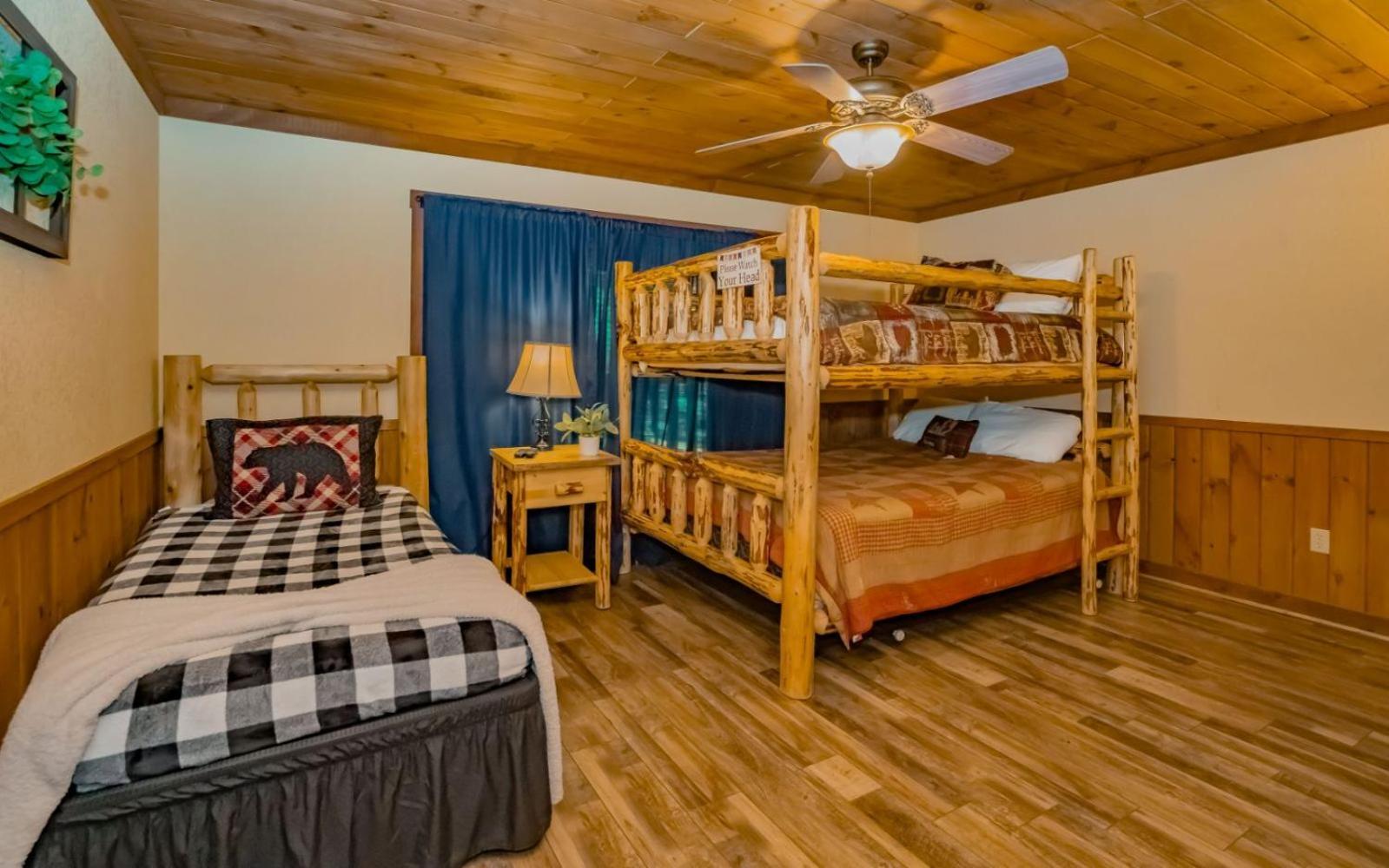 Villa Treetop Retreat