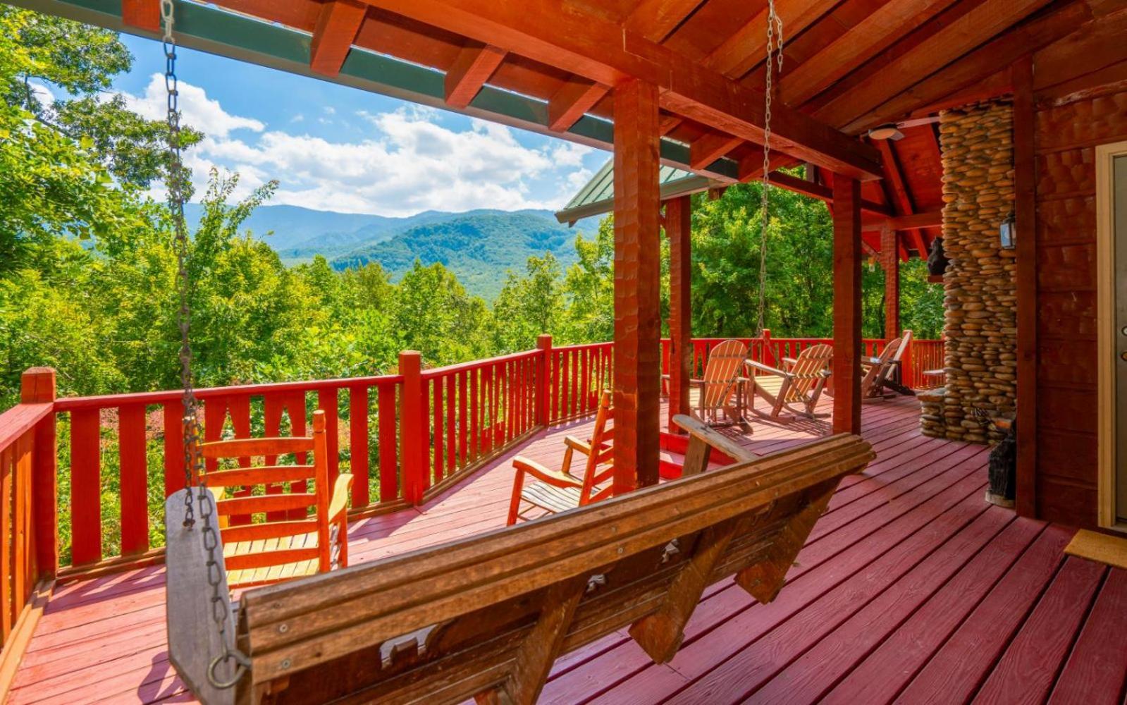 Treetop Retreat * Gatlinburg