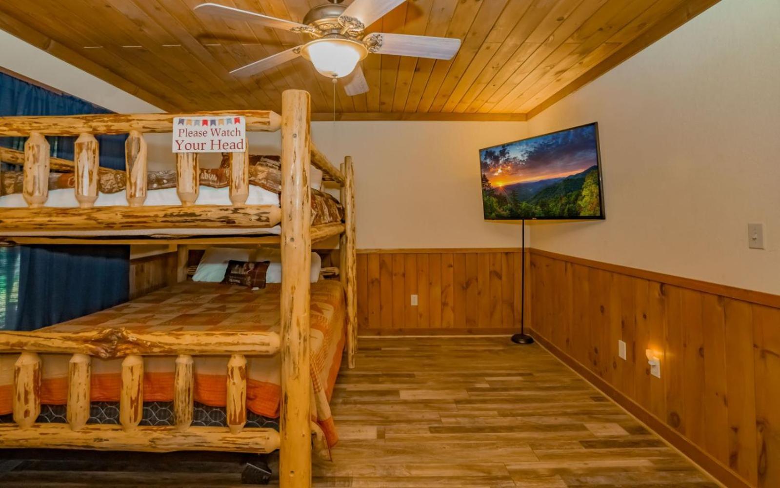 Treetop Retreat Villa