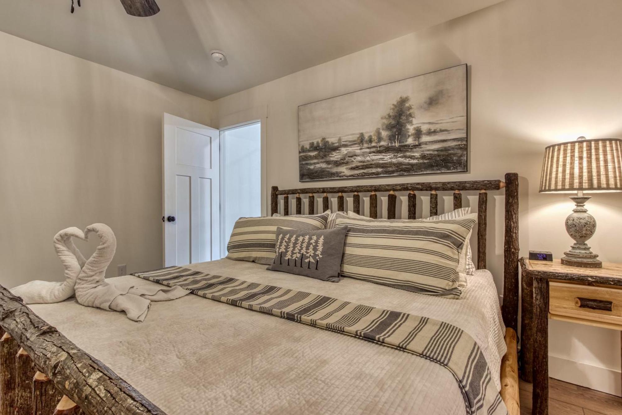 Downtown Prime Location Walk Everywhere In Gatlinburg3bed3bath Sleeps 8