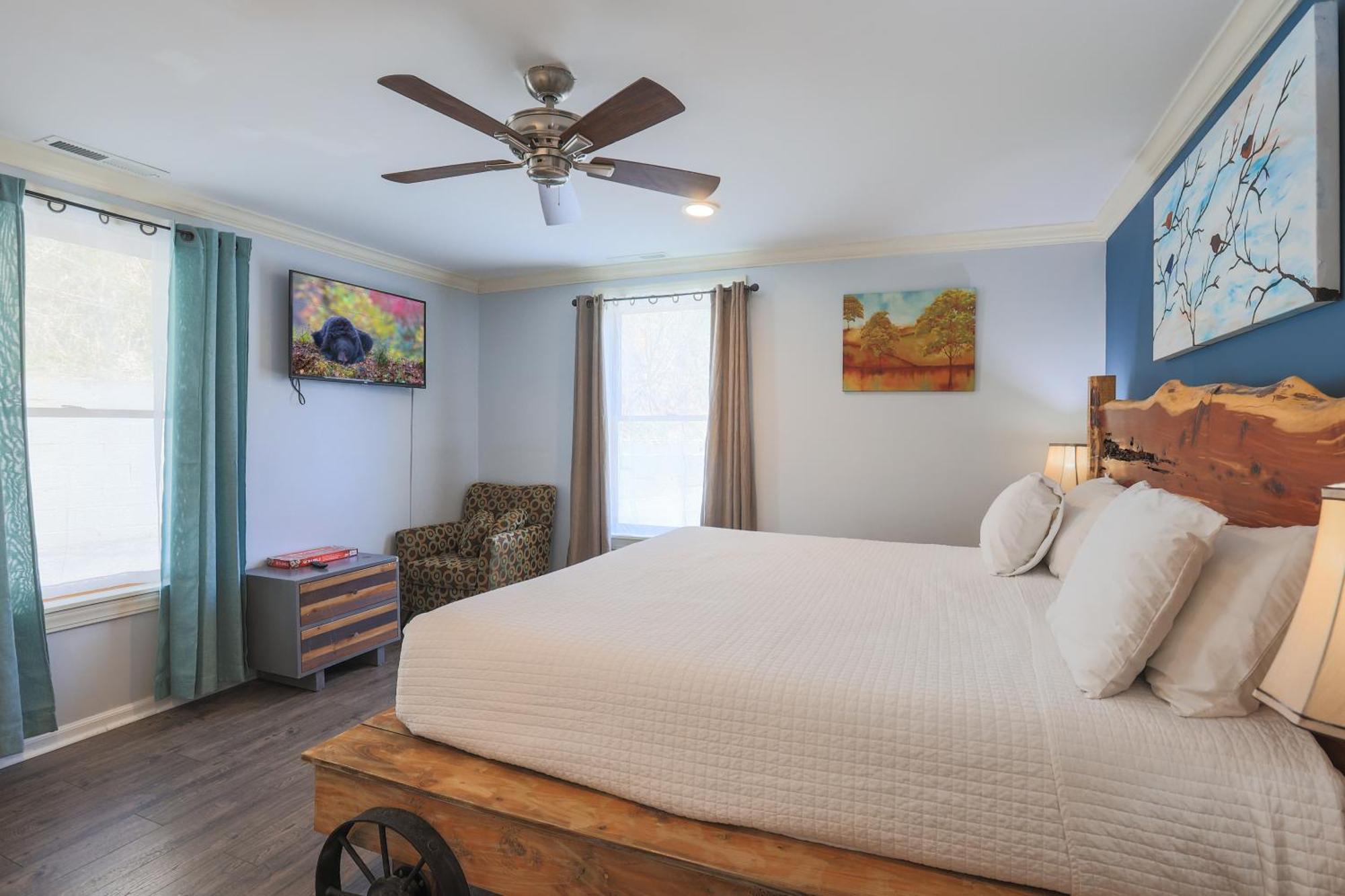 Relaxing 3br 1 Mile To Main St Attractions Views