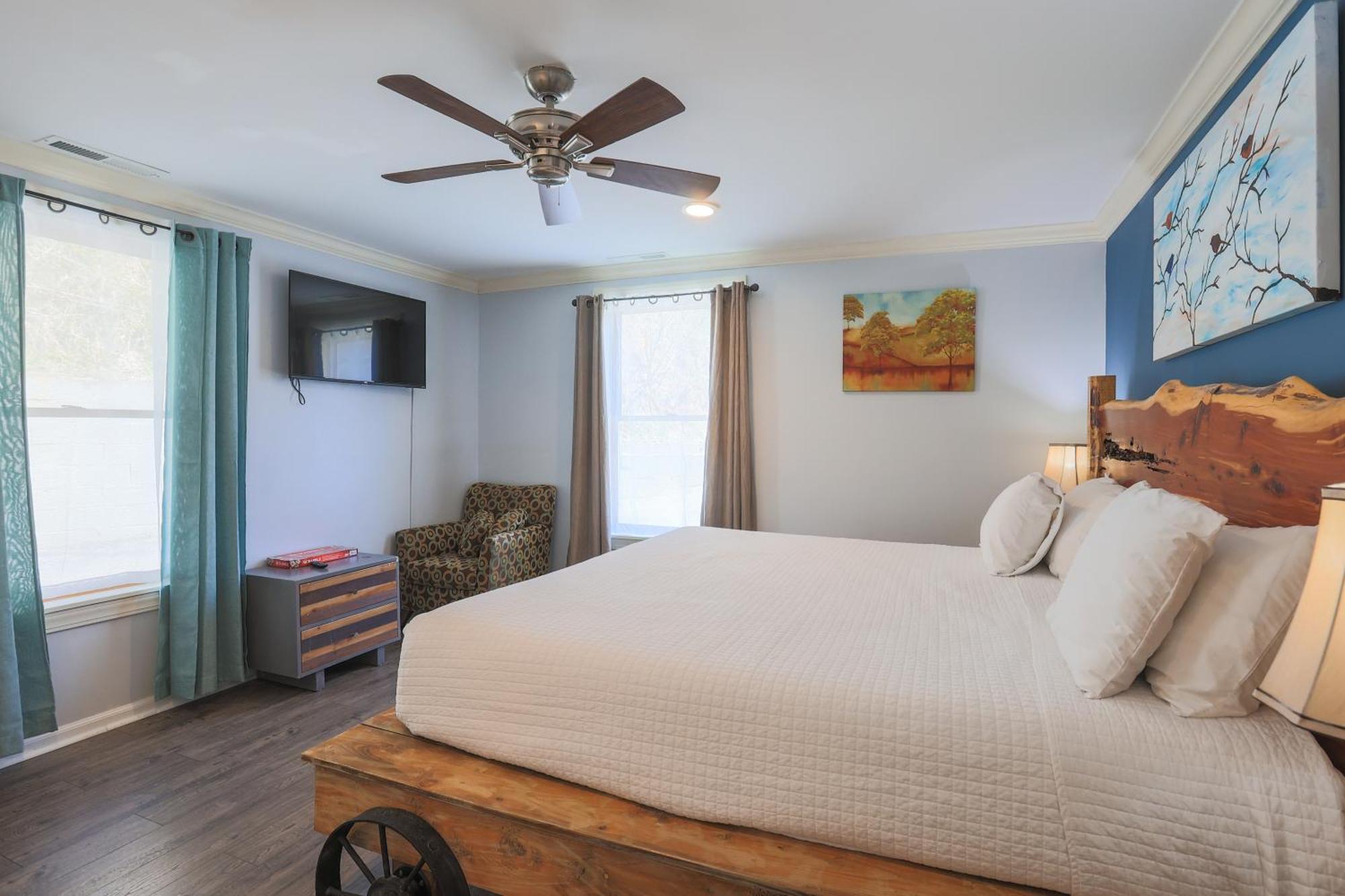 Relaxing 3br 1 Mile To Main St Attractions Views Gatlinburg