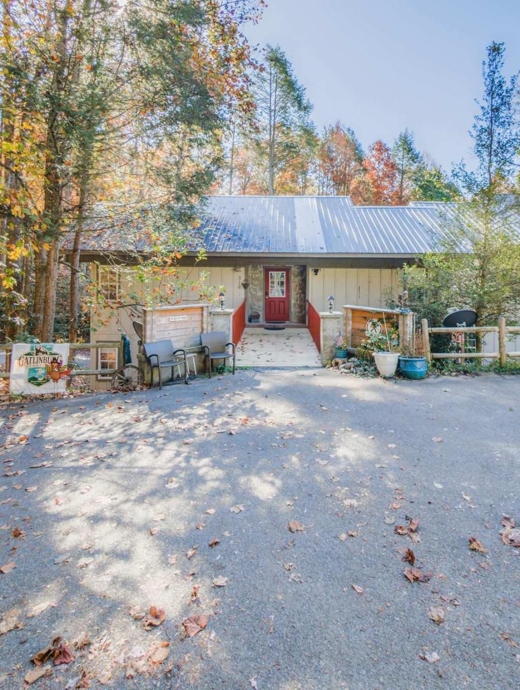 Chalet New Listing Sasquatch F