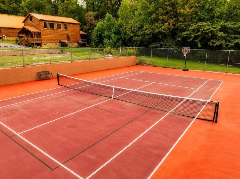Apartment Flat Roads, Mountain View, Full Gym And Tennis Court