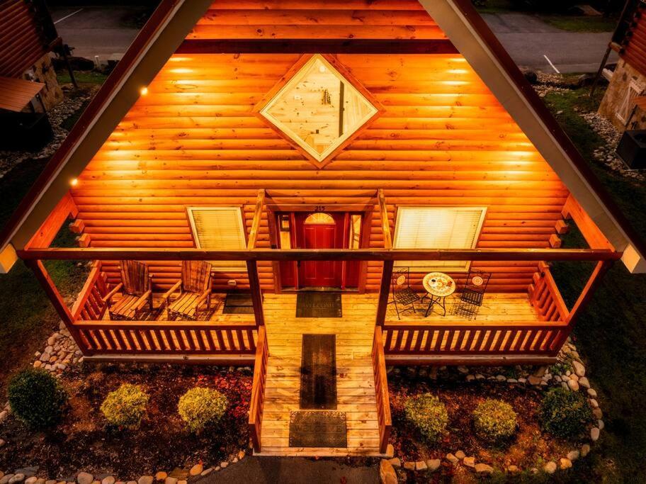 Apartment Flat Roads, Mountain View, Full Gym And Tennis Court