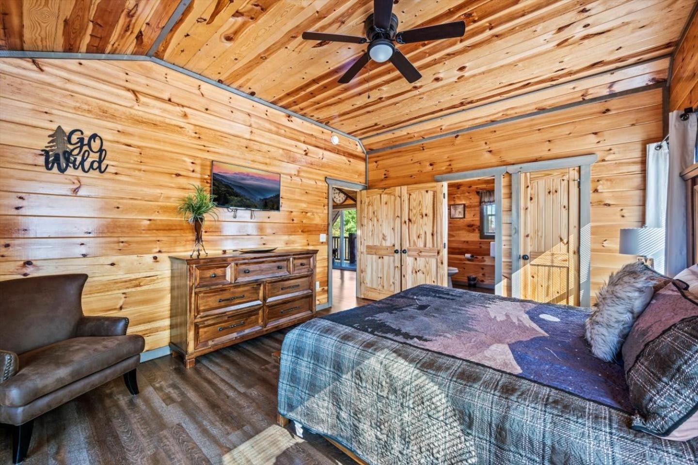Indoor Pool, Volleyball Beach, Mountain View, Luxury