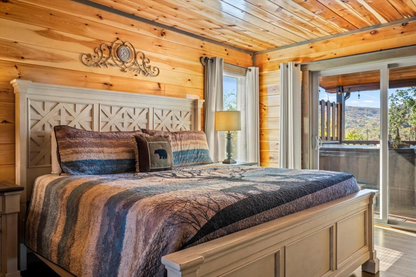 Holiday home Indoor Pool, Volleyball Beach, Mountain View, Luxury