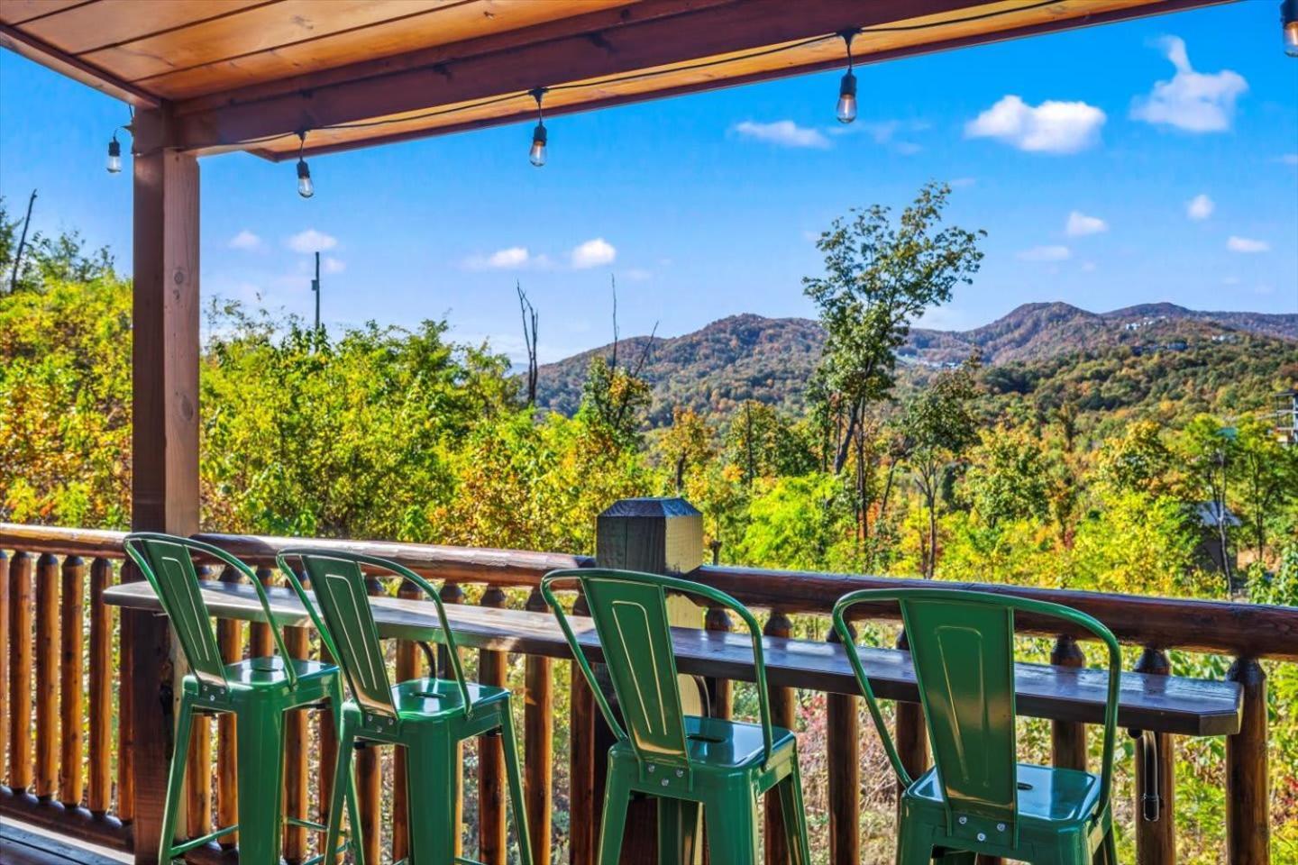 Holiday home Indoor Pool, Volleyball Beach, Mountain View, Luxury *