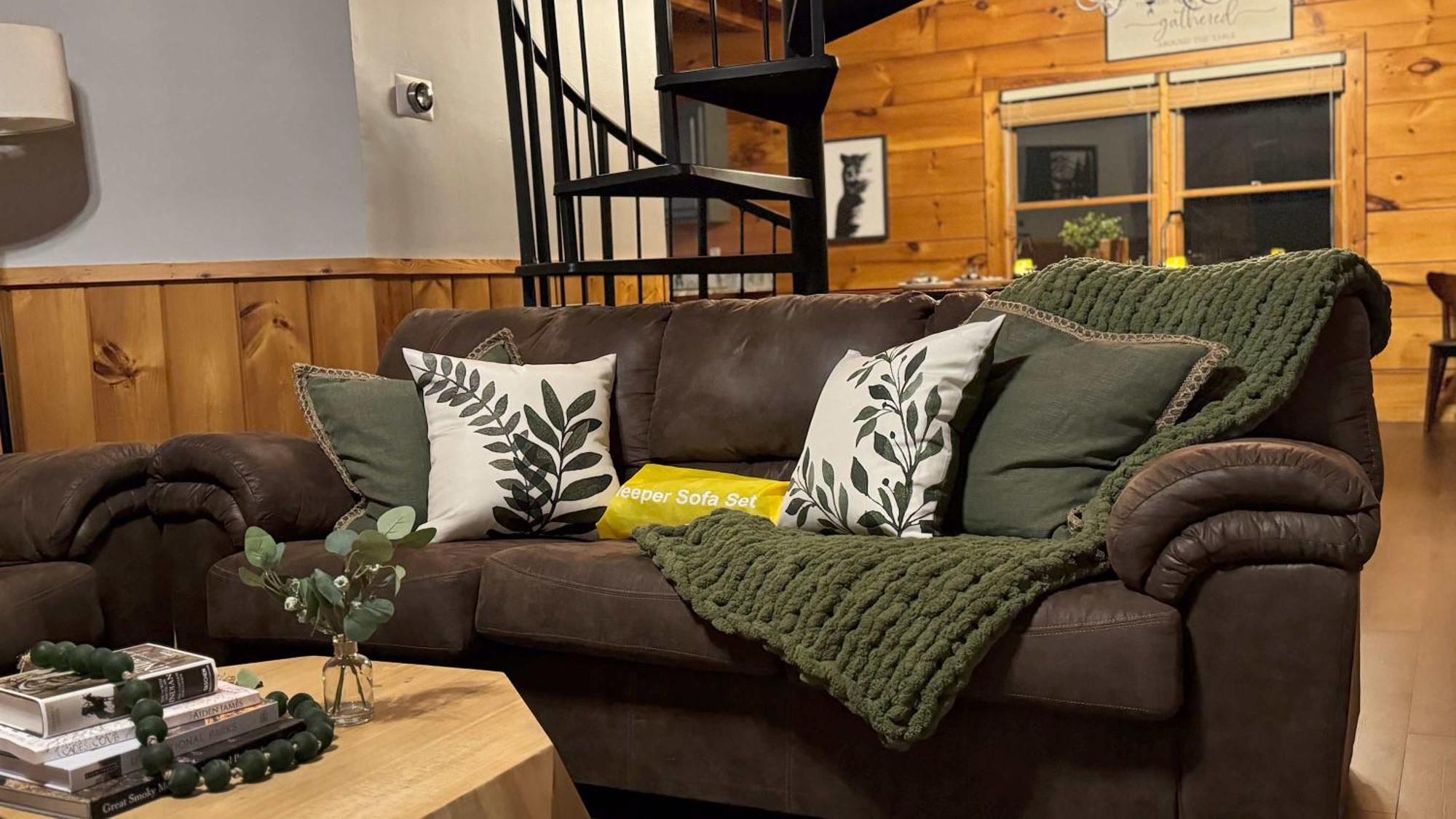 Holiday home Couples In - 3 Miles To Downtown Gatlinburg