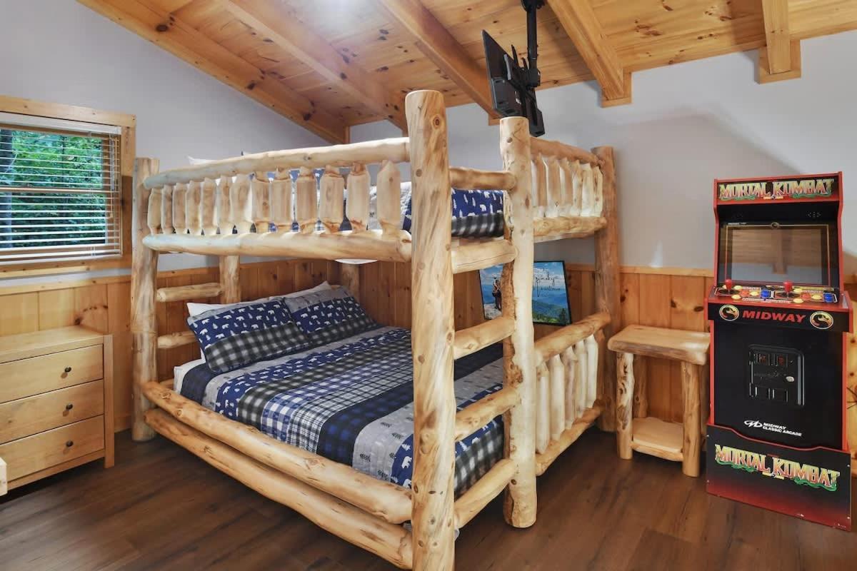Couples In - 3 Miles To Downtown * Gatlinburg