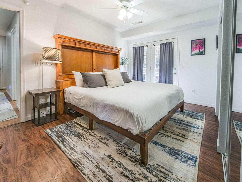 New Listing Sasquatch F *