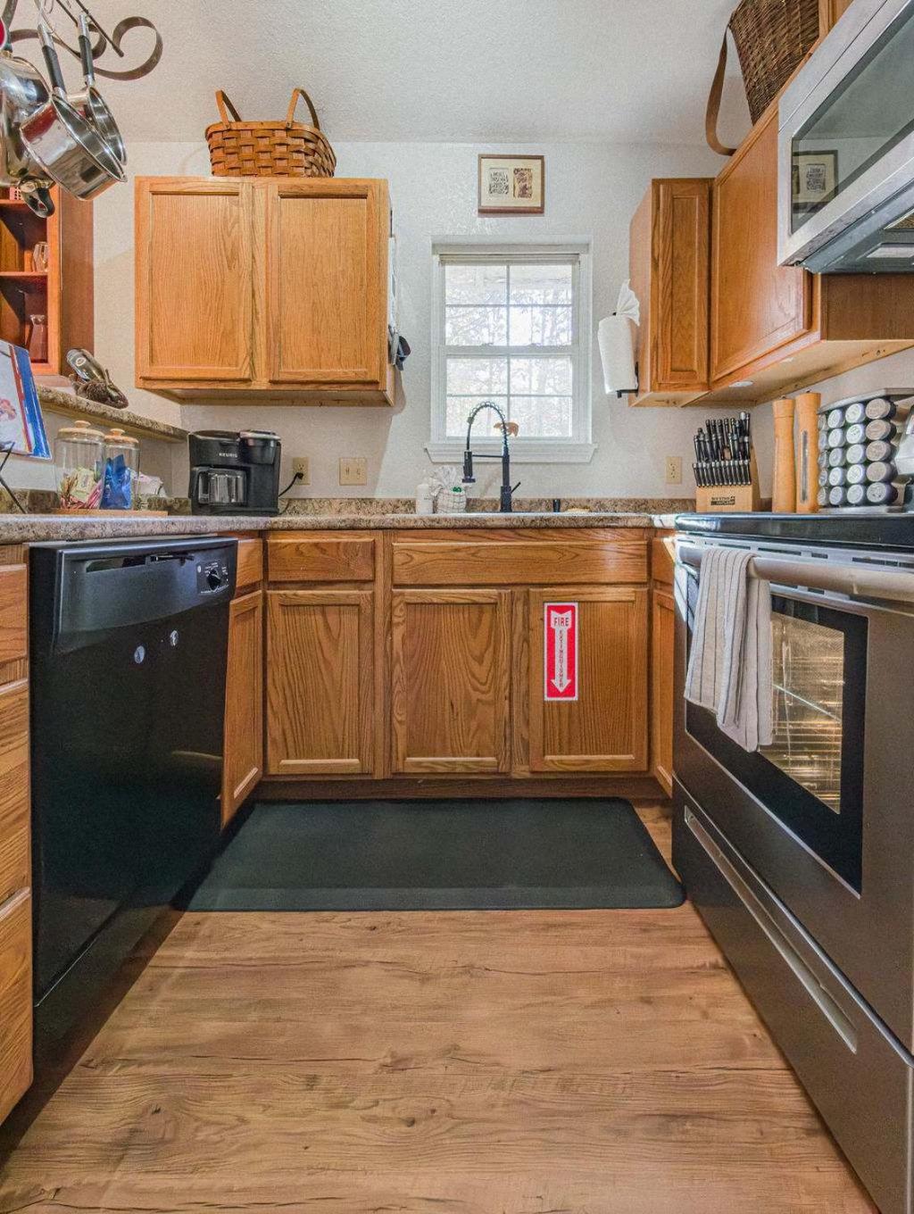 Chalet New Listing Sasquatch F *