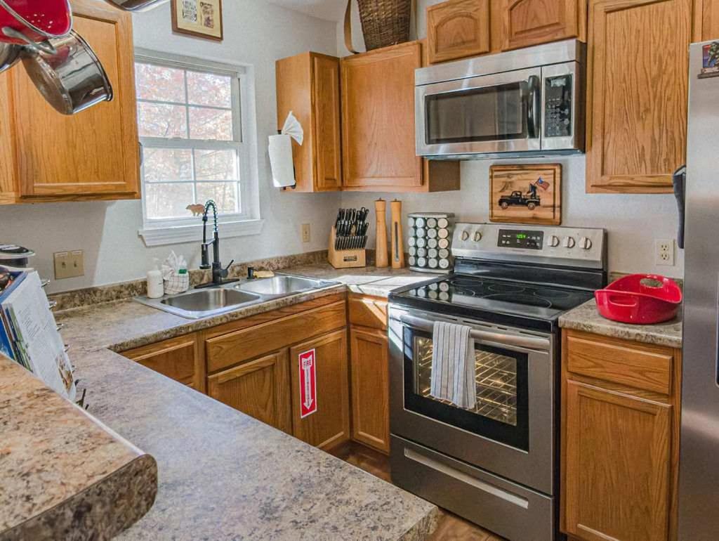Chalet New Listing Sasquatch F Gatlinburg