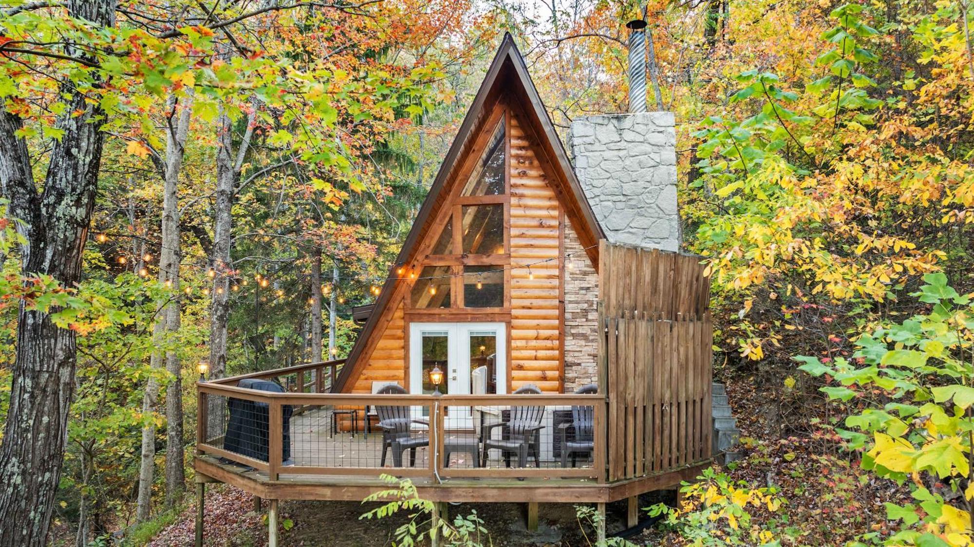 3 Miles To Gsmnp & Dtwn Good Views Hottub A-frame Holiday home