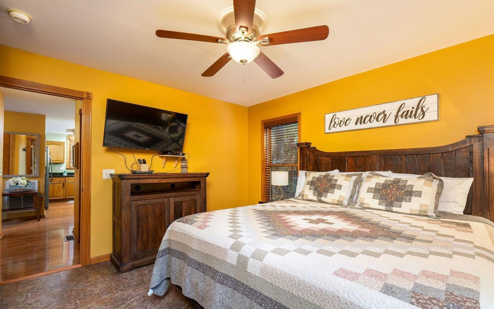 North Ridge Place Villa