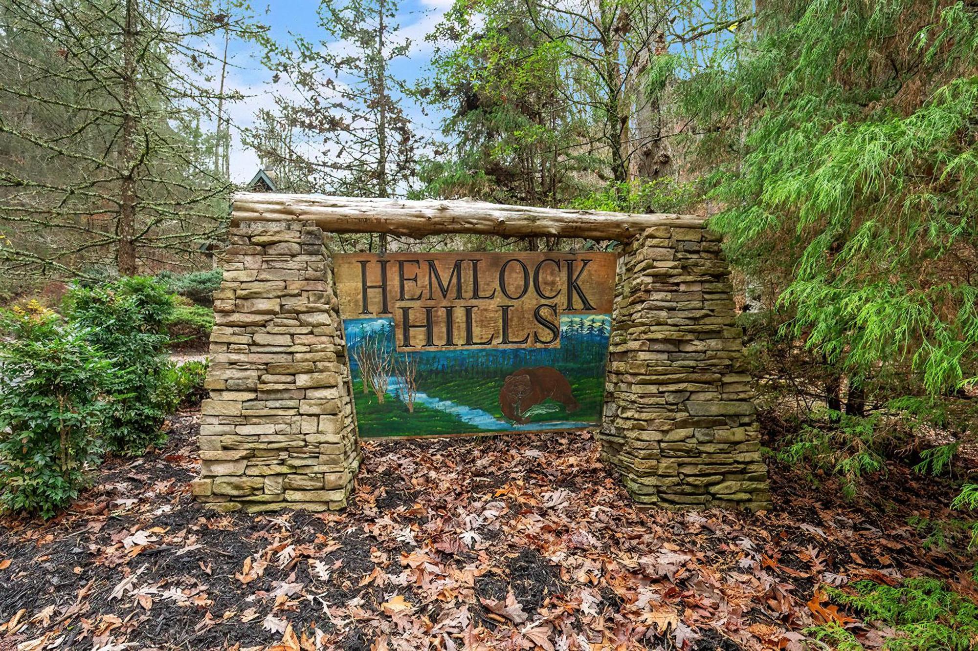 Holiday home Bear Path Lodge - Hottub, Pool Table, Arcade Machine, Fireplace - Minutes To Downtown Gatlinburg