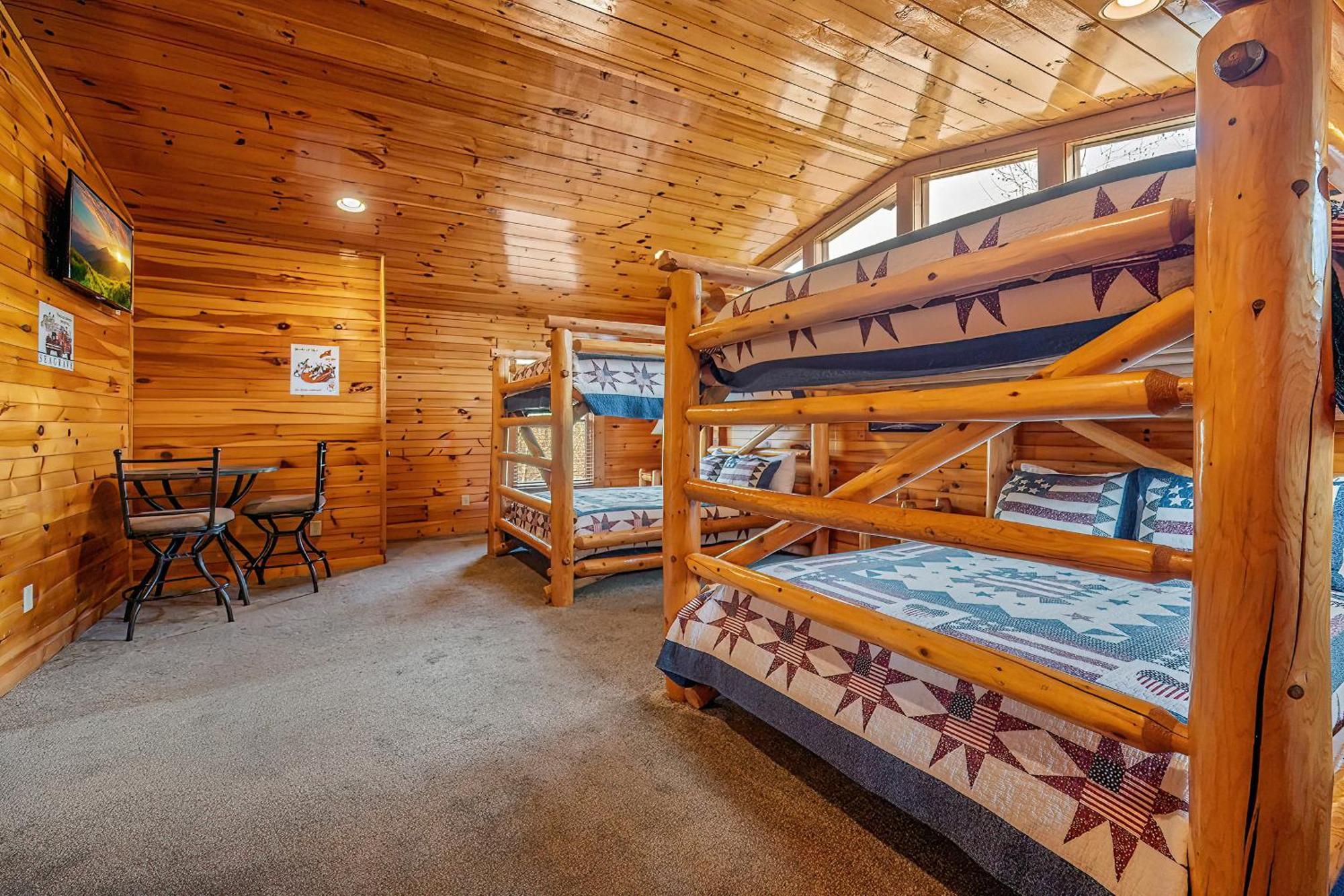 Holiday home Bear Path Lodge - Hottub, Pool Table, Arcade Machine, Fireplace - Minutes To Downtown Gatlinburg Gatlinburg