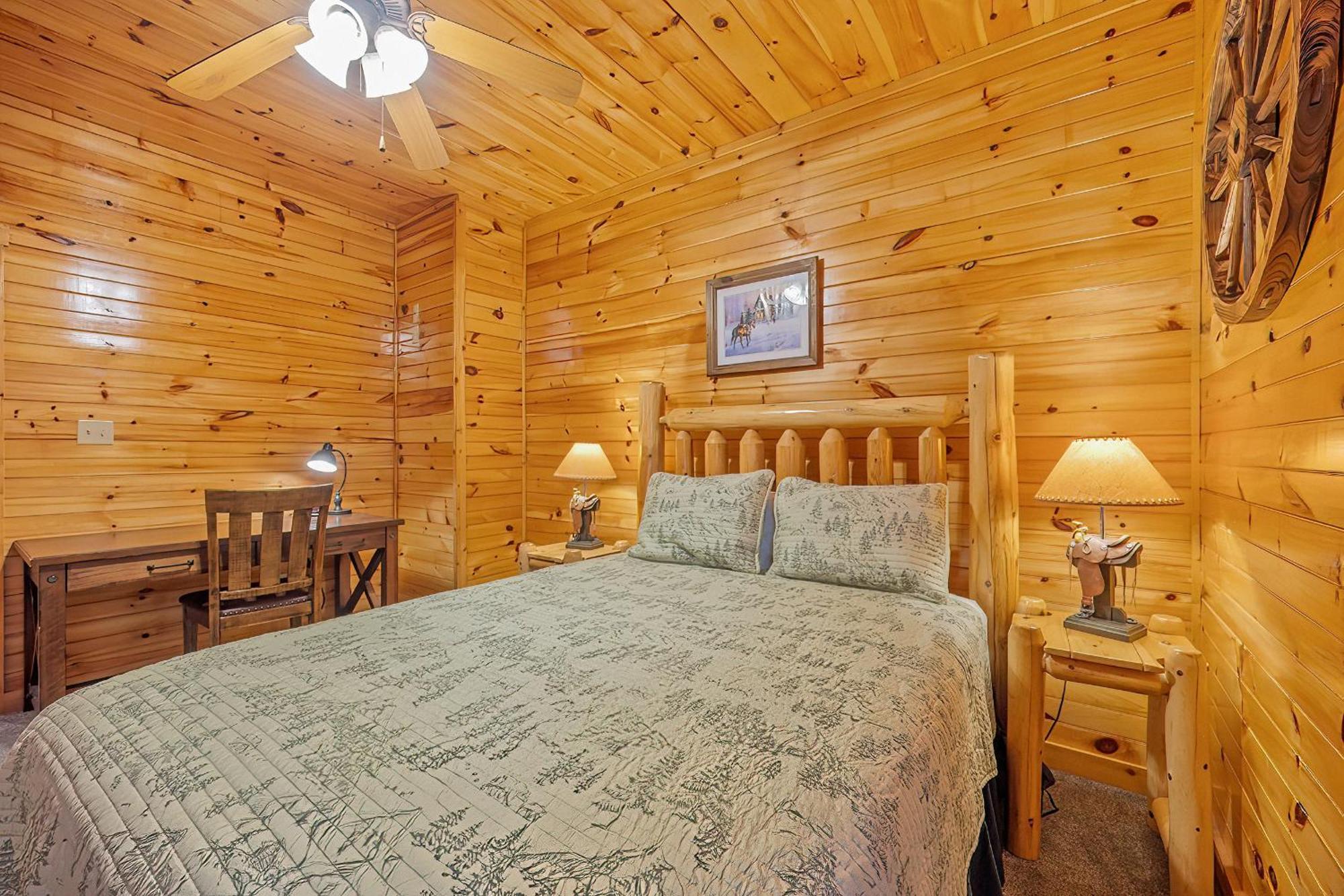 Holiday home Bear Path Lodge - Hottub, Pool Table, Arcade Machine, Fireplace - Minutes To Downtown Gatlinburg