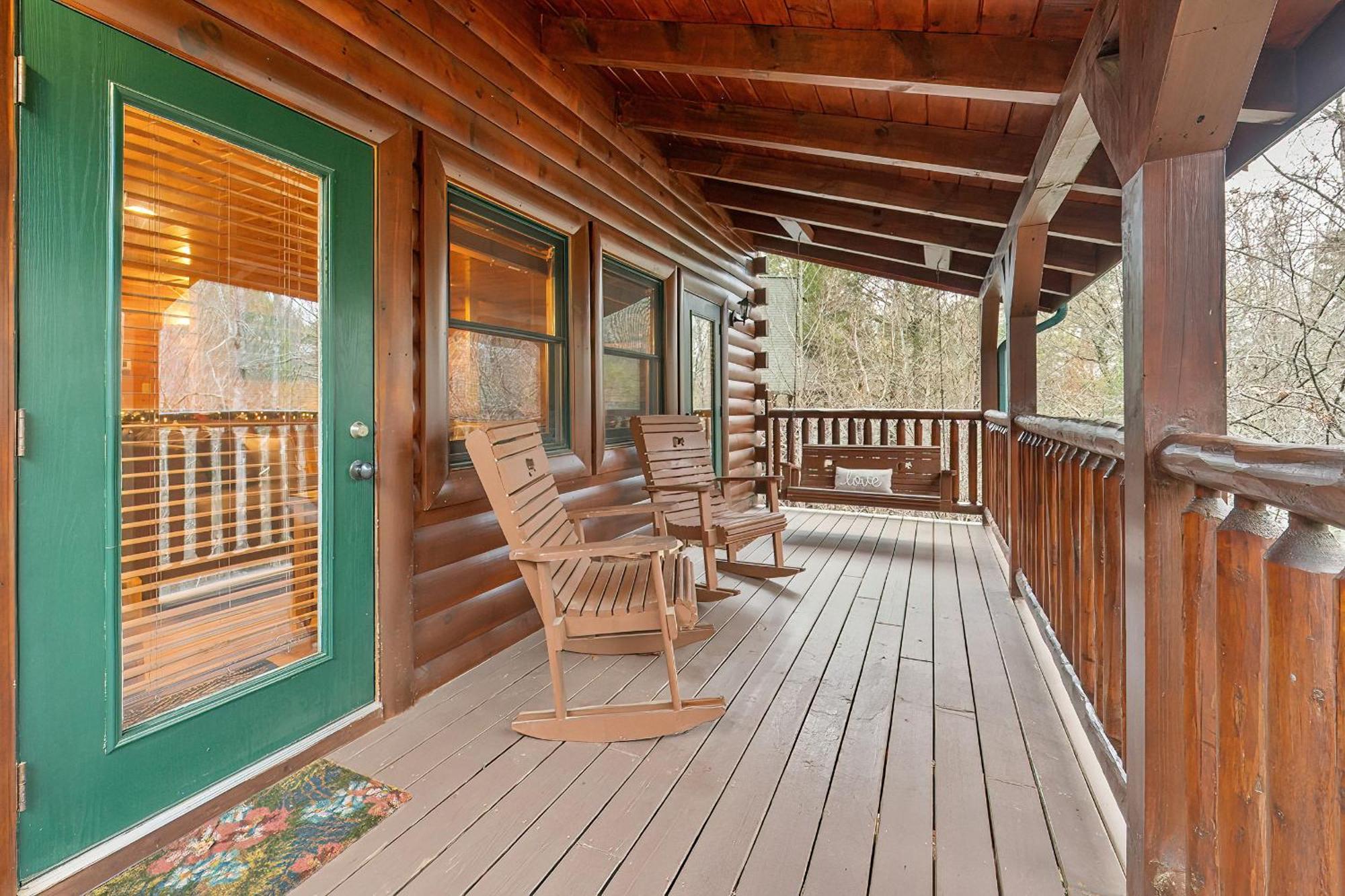 Bear Path Lodge - Hottub, Pool Table, Arcade Machine, Fireplace - Minutes To Downtown Gatlinburg Holiday home Gatlinburg