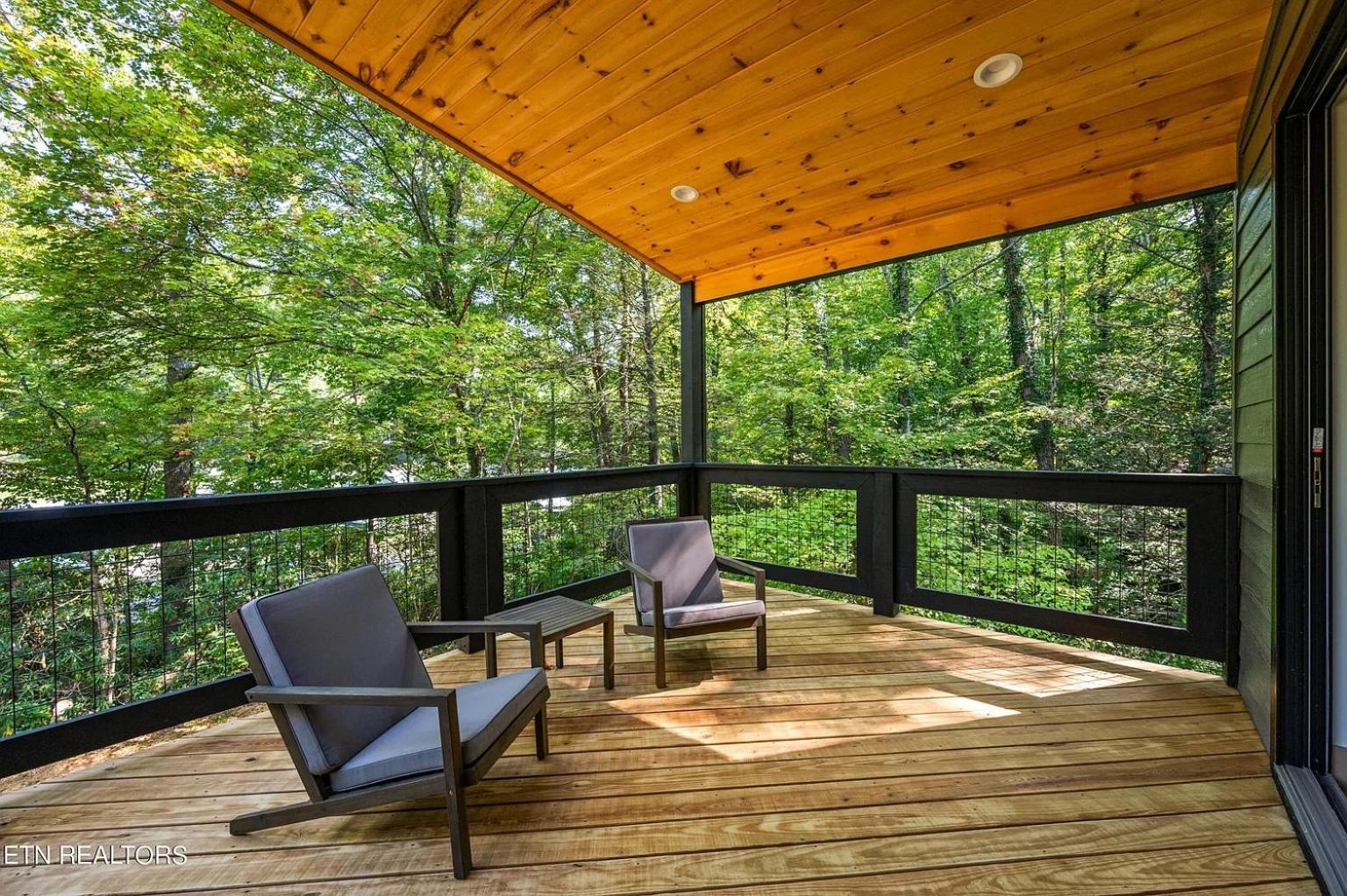 Holiday home Creekside Splash, Private Pool, 1089 Of Free Attraction Tickets Each Paid Day, Dollywood And More!