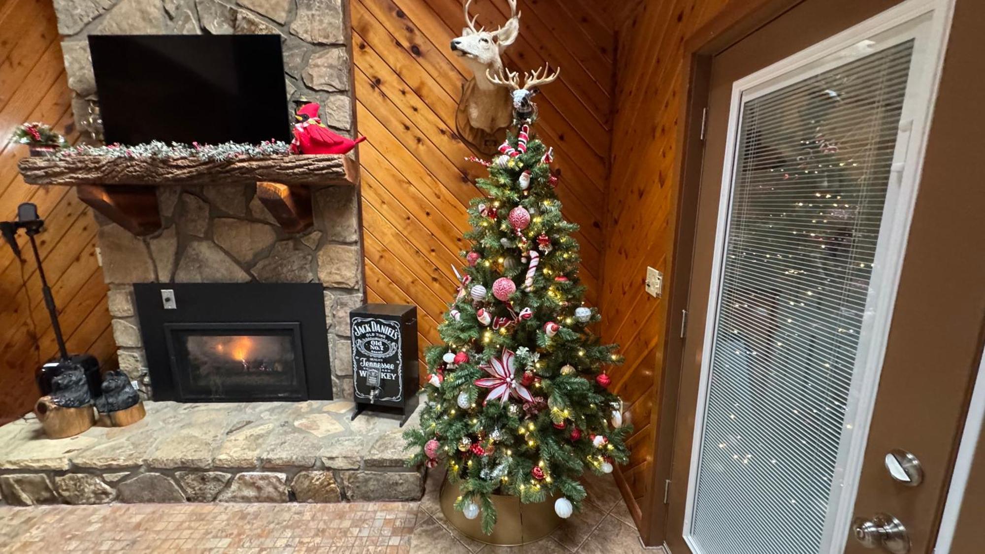 Family Fun Cozy Gatlinburg