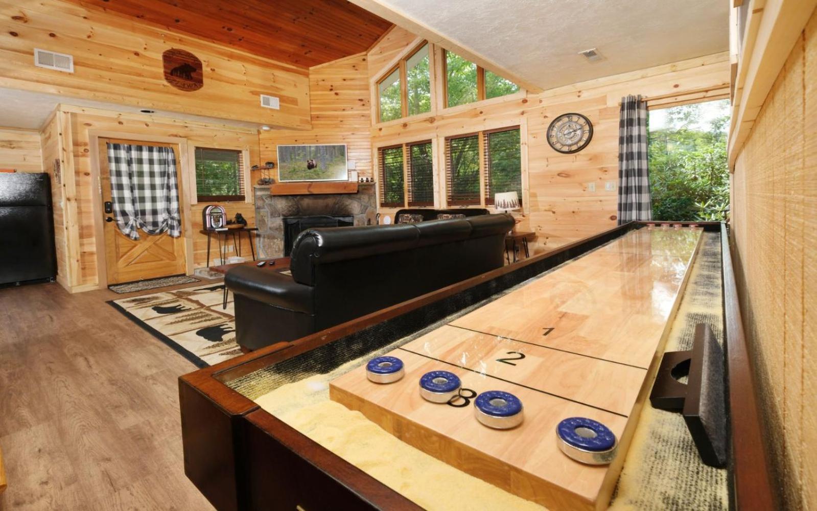 Black Bear Getaway Gatlinburg