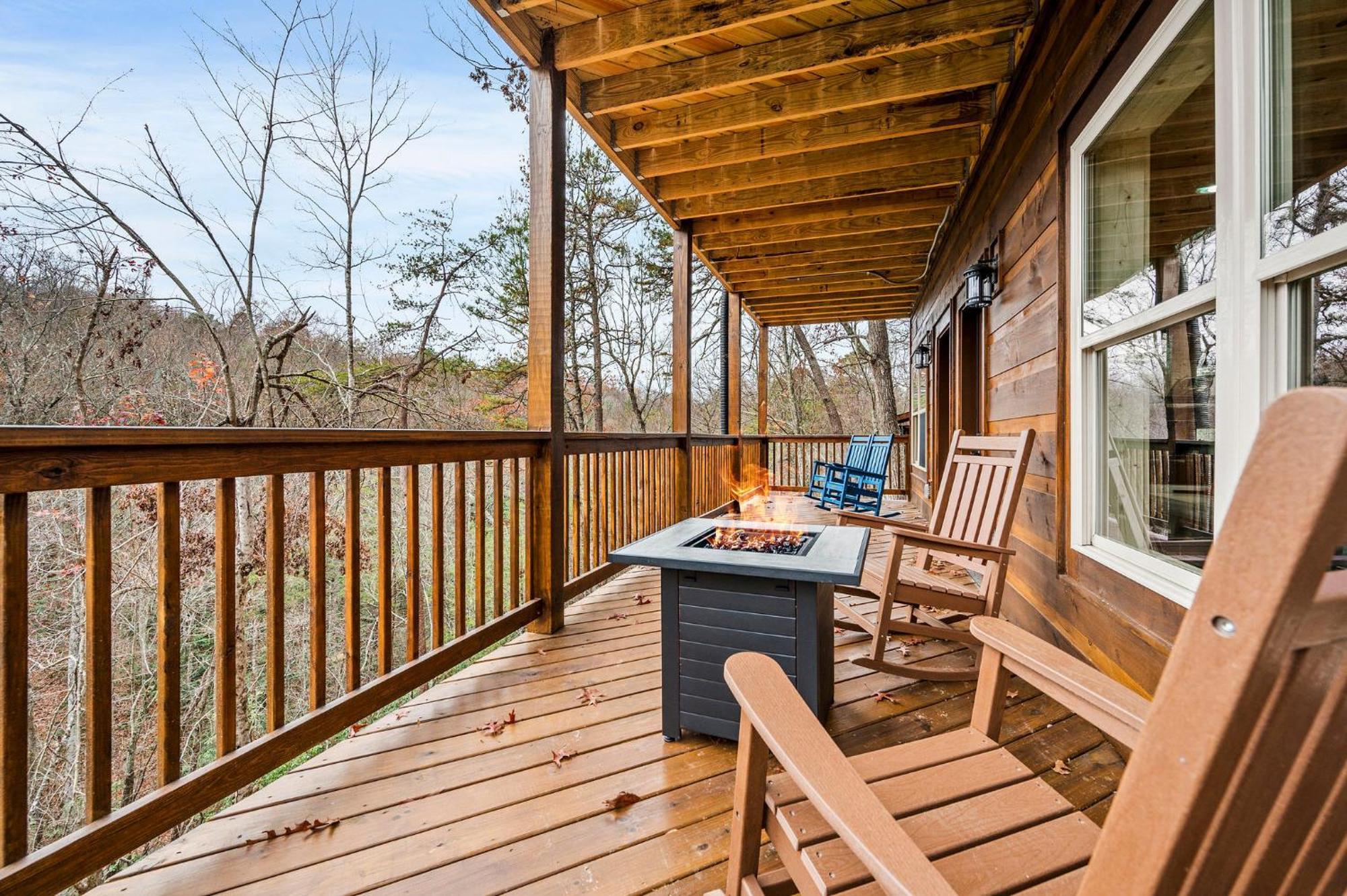 Bear Mountain Vista Holiday home