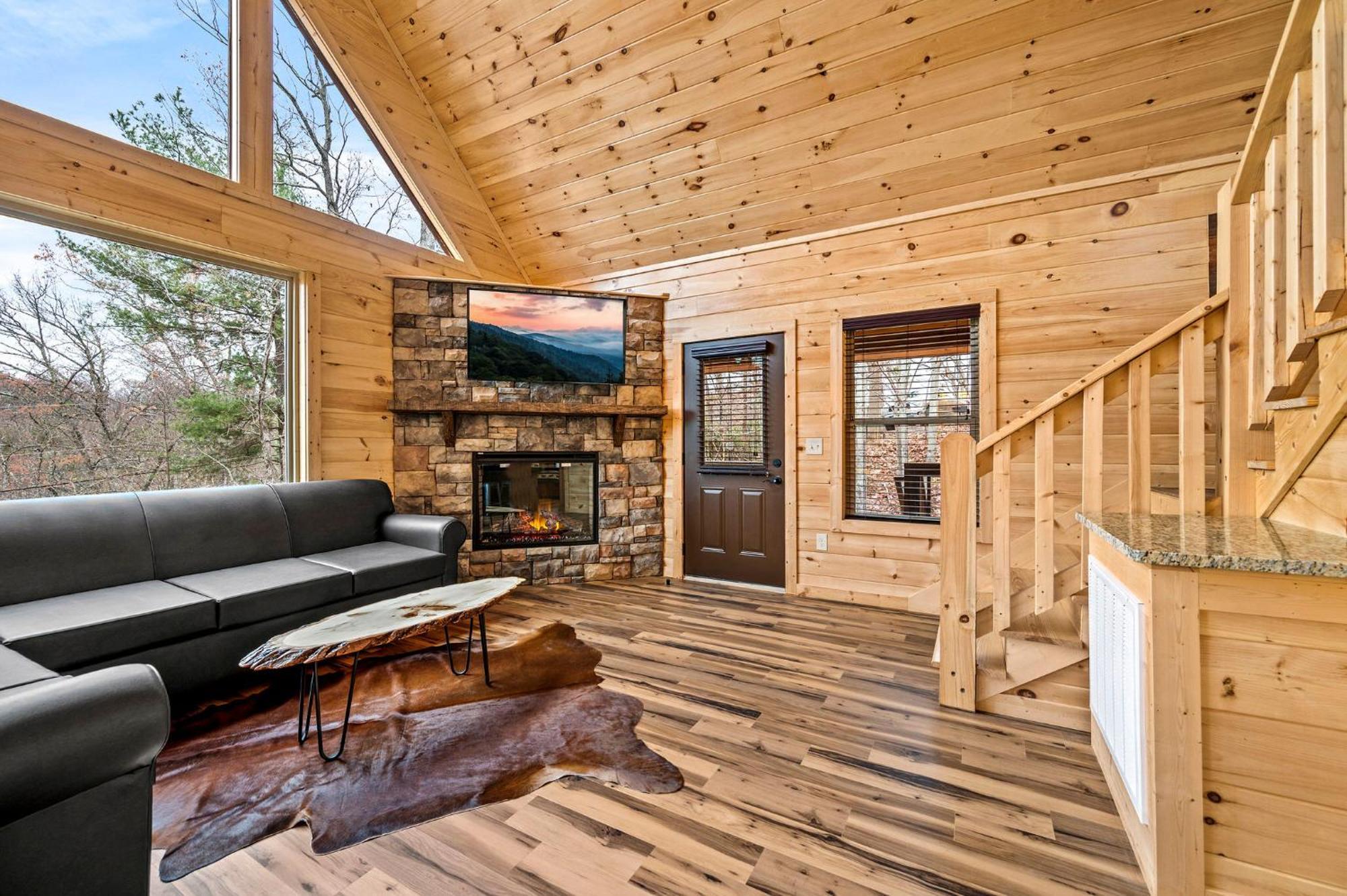 Bear Mountain Serenity Gatlinburg