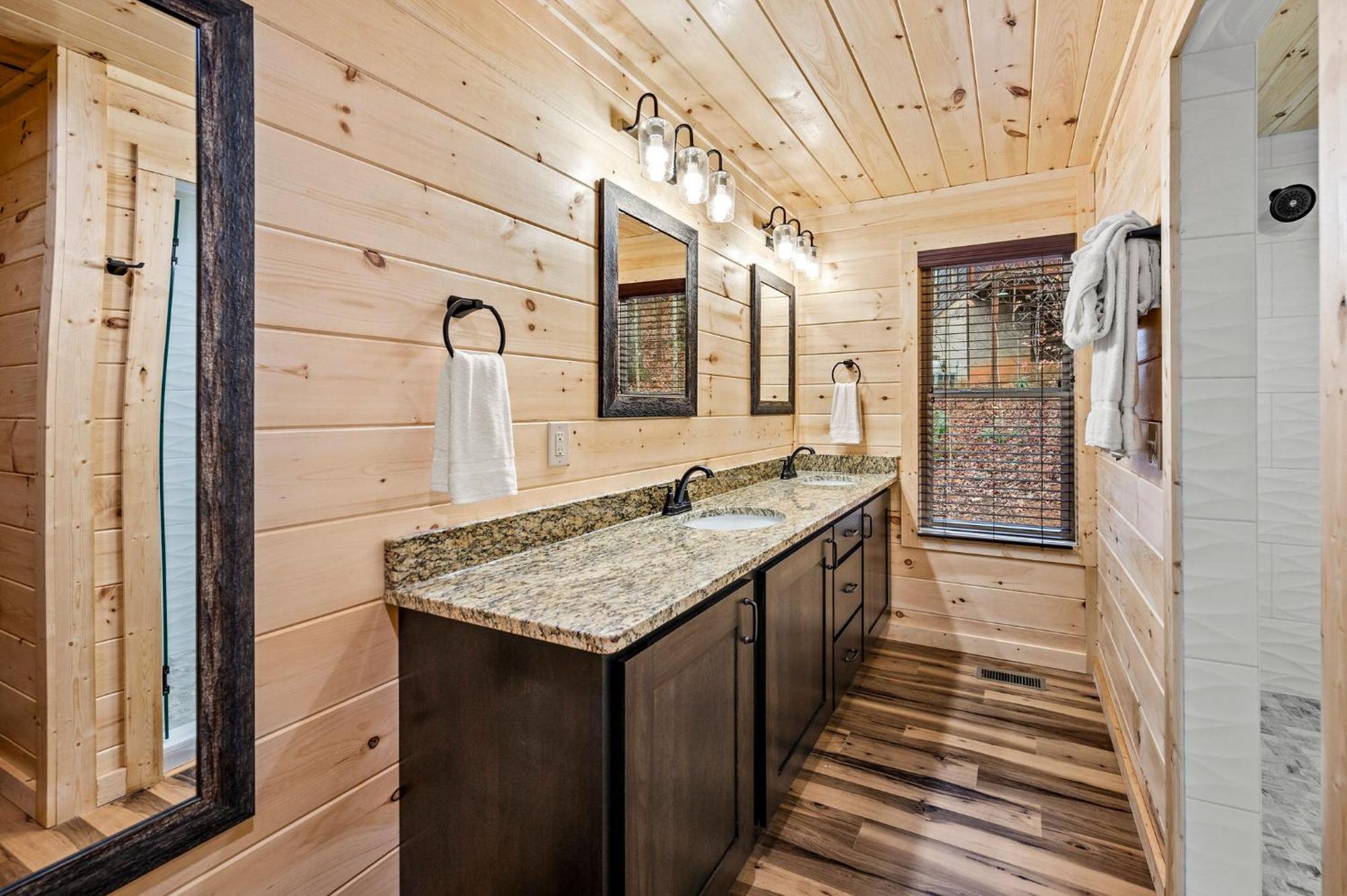 Bear Mountain Serenity Holiday home