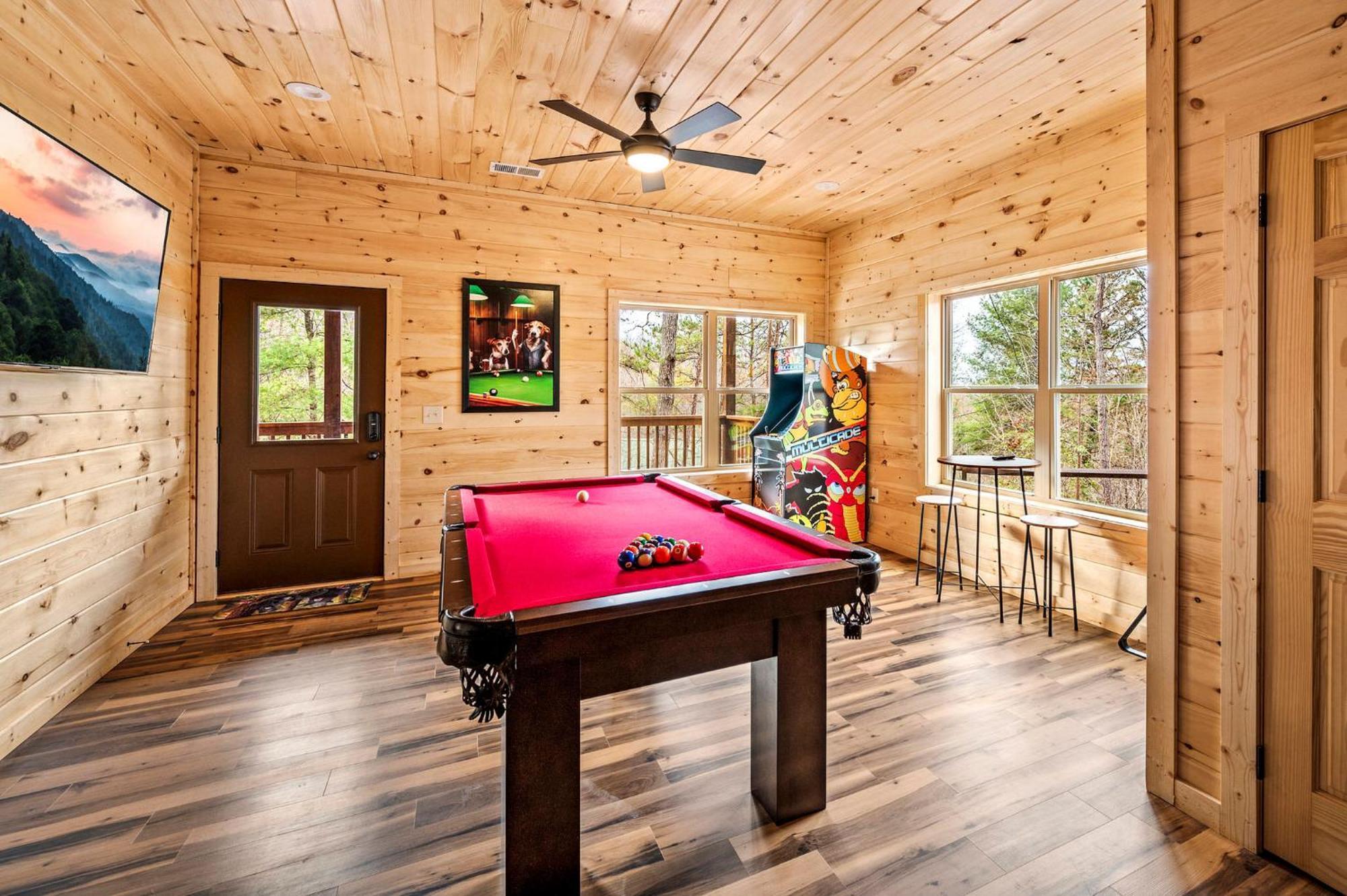 Bear Mountain Serenity Gatlinburg