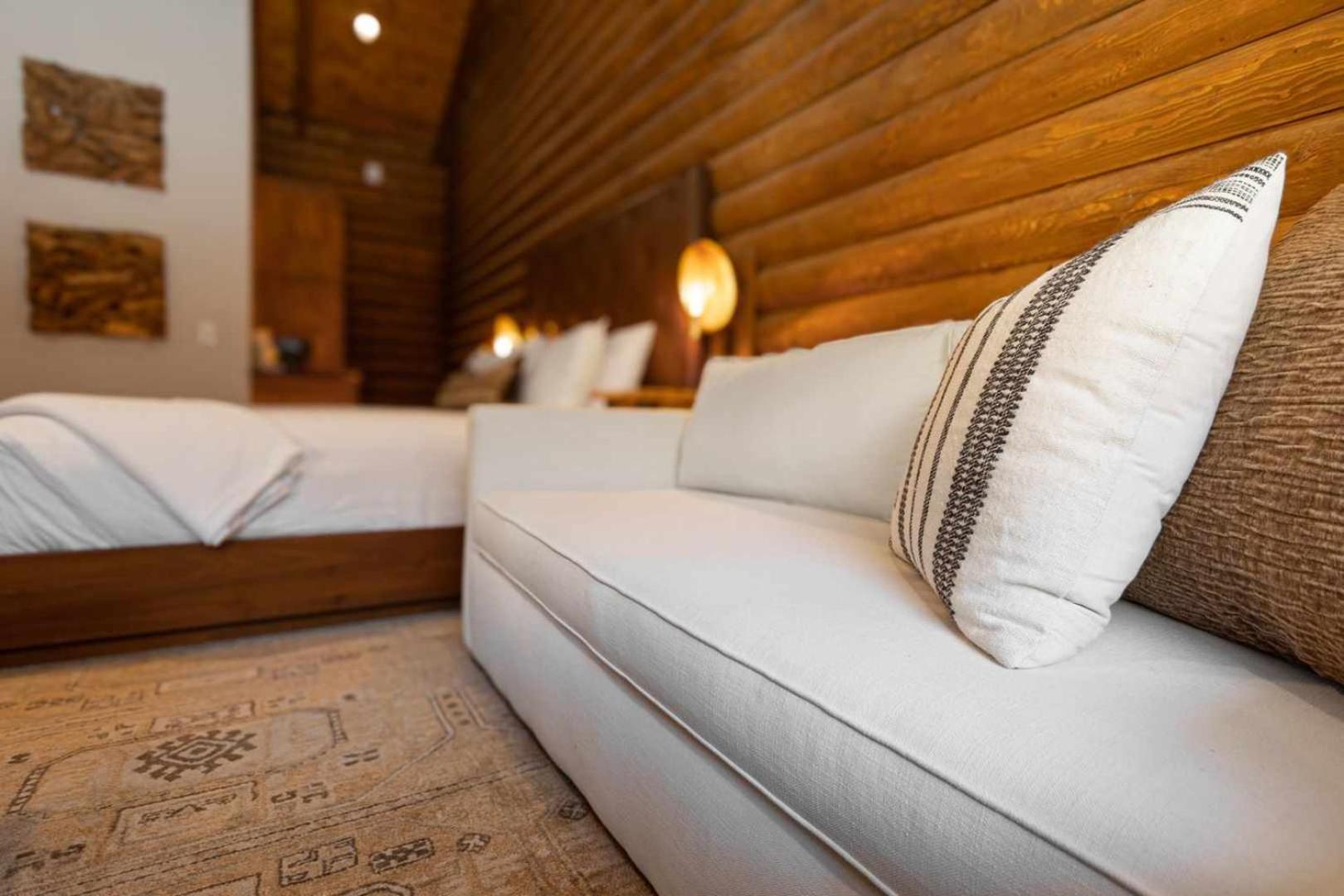 The Timber At Holly Branch Hotel