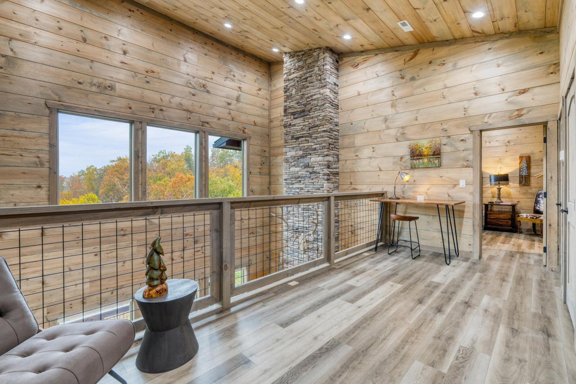 Rambling Ridge Indoor Pool Hot Tub A Arcade Game Holiday home Gatlinburg