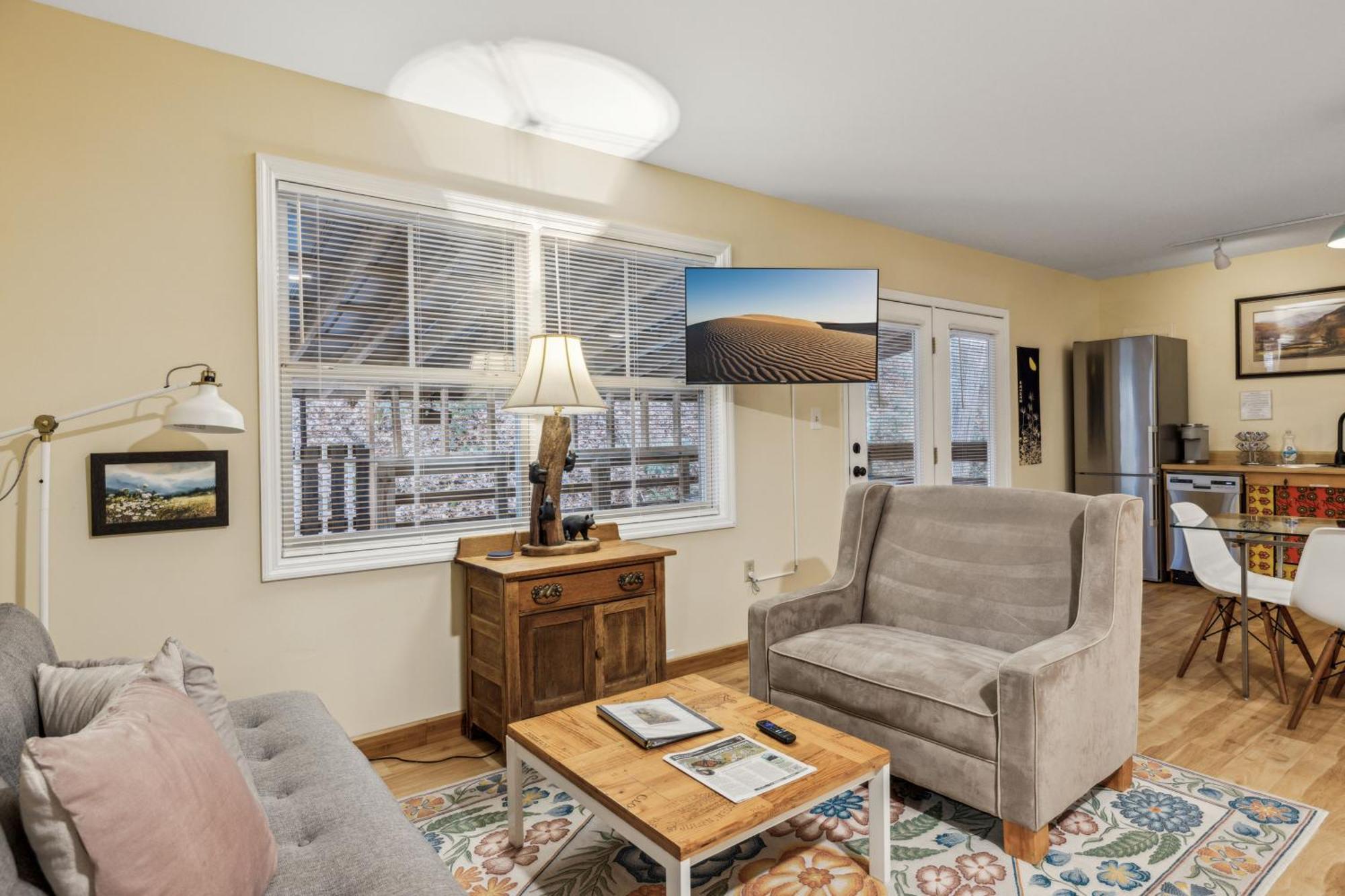 Gallery House Apartment *