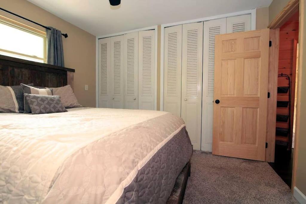 Foothills - Lrg Private - Hottub - Fireplace & Pit - Gburg 7min
