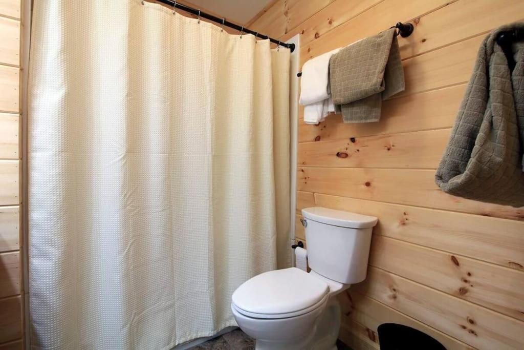 Foothills - Lrg Private - Hottub - Fireplace & Pit - Gburg 7min * Gatlinburg