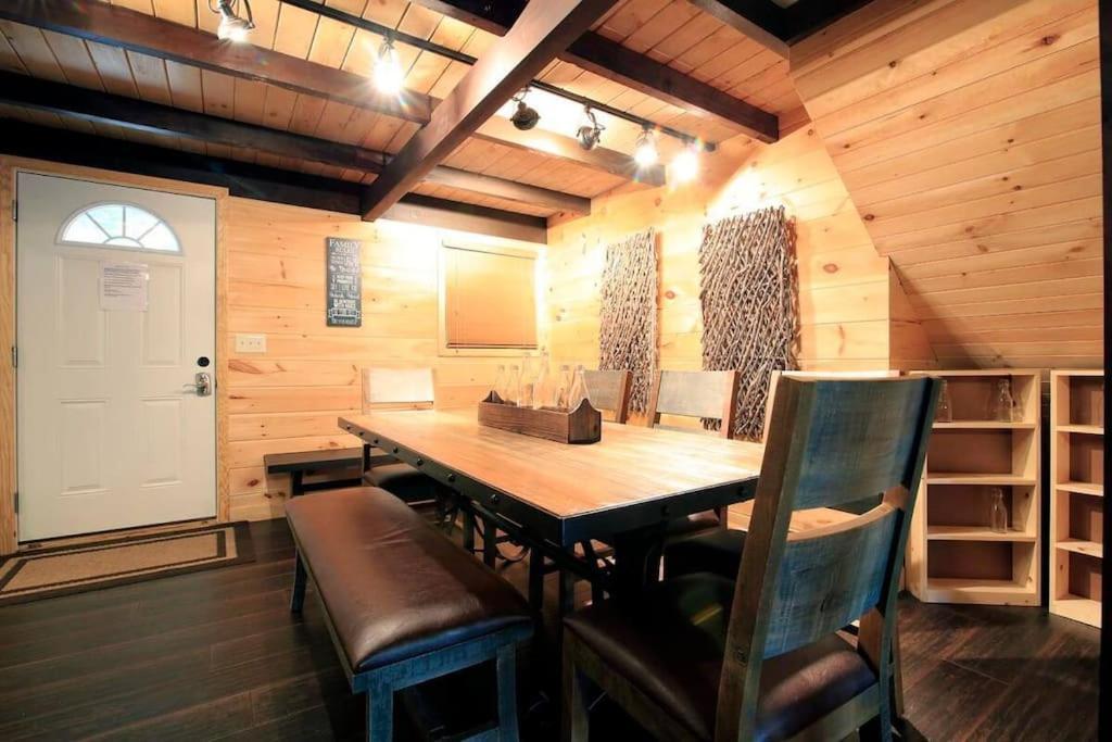 Foothills - Lrg Private - Hottub - Fireplace & Pit - Gburg 7min Gatlinburg